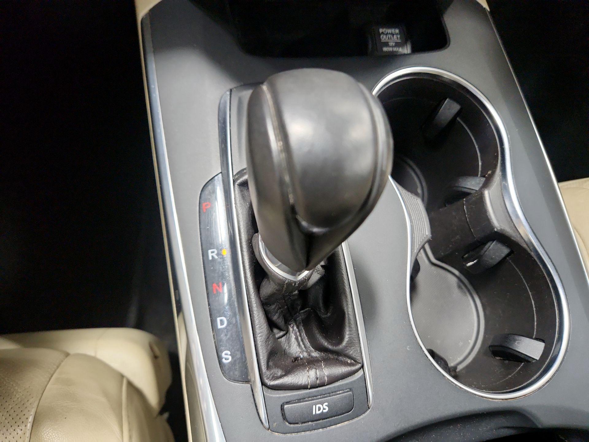 Thumbnail: 2015 Acura MDX - 17