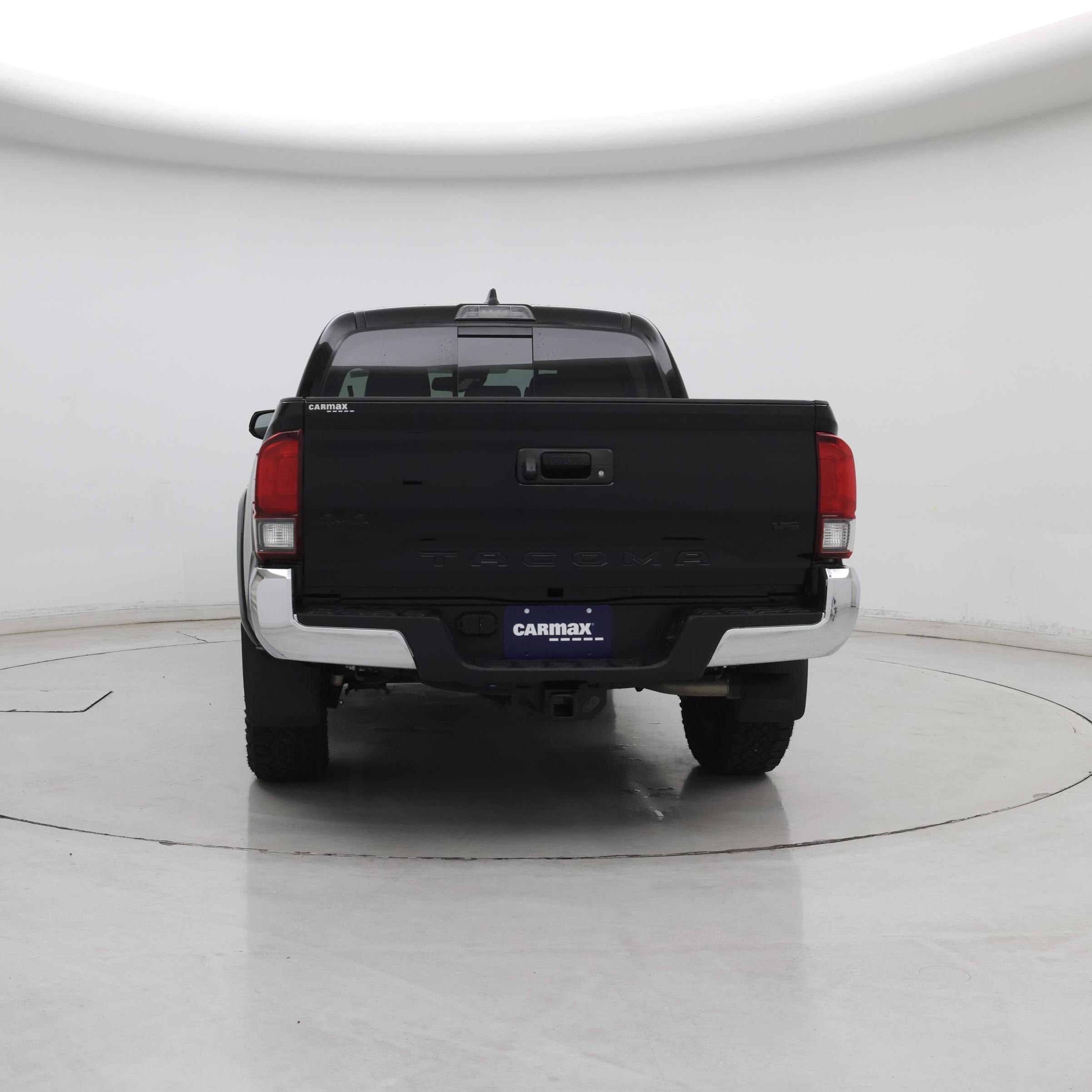 Thumbnail: 2023 Toyota Tacoma - 6