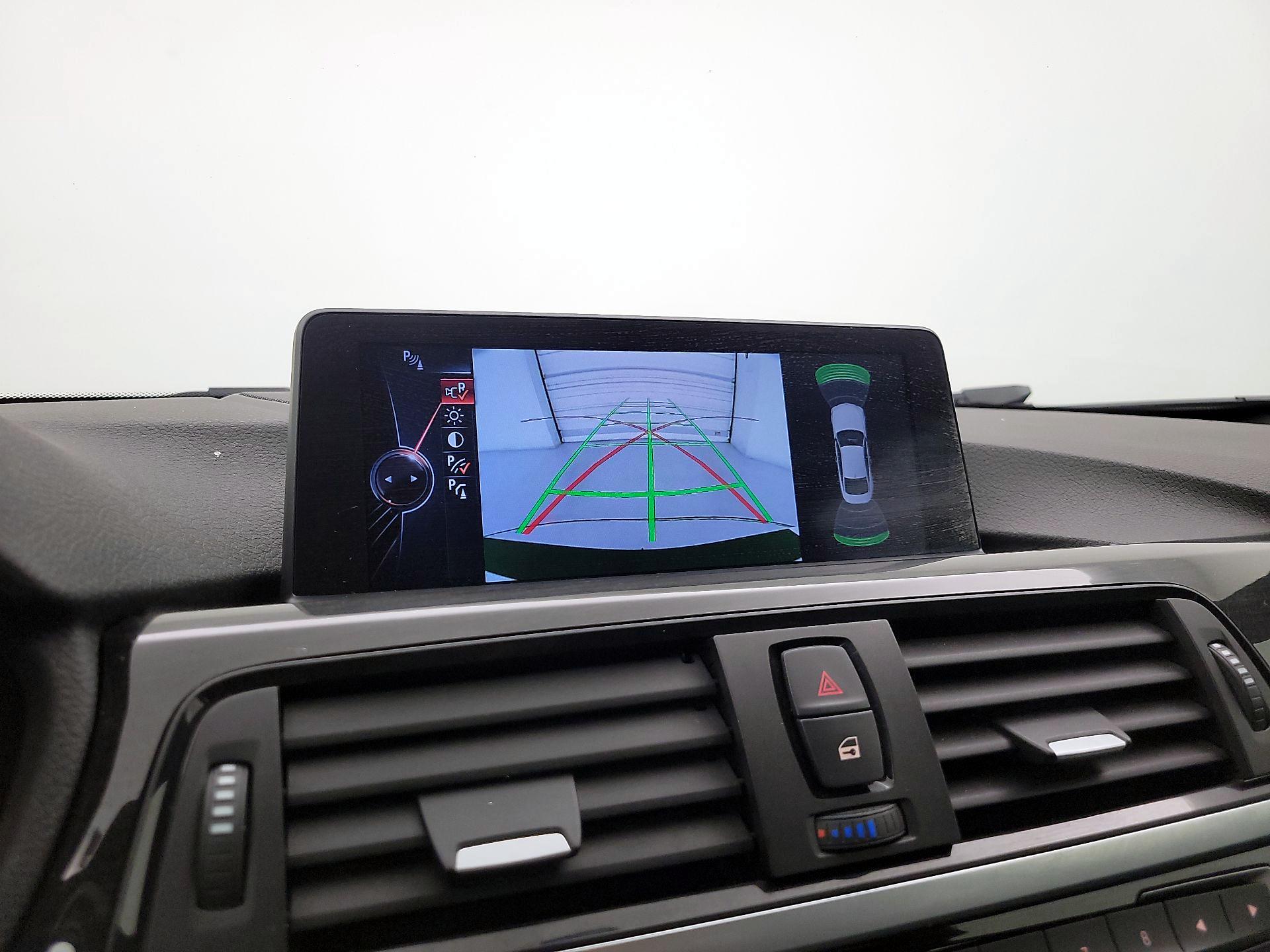Thumbnail: 2015 BMW 4 Series - 14