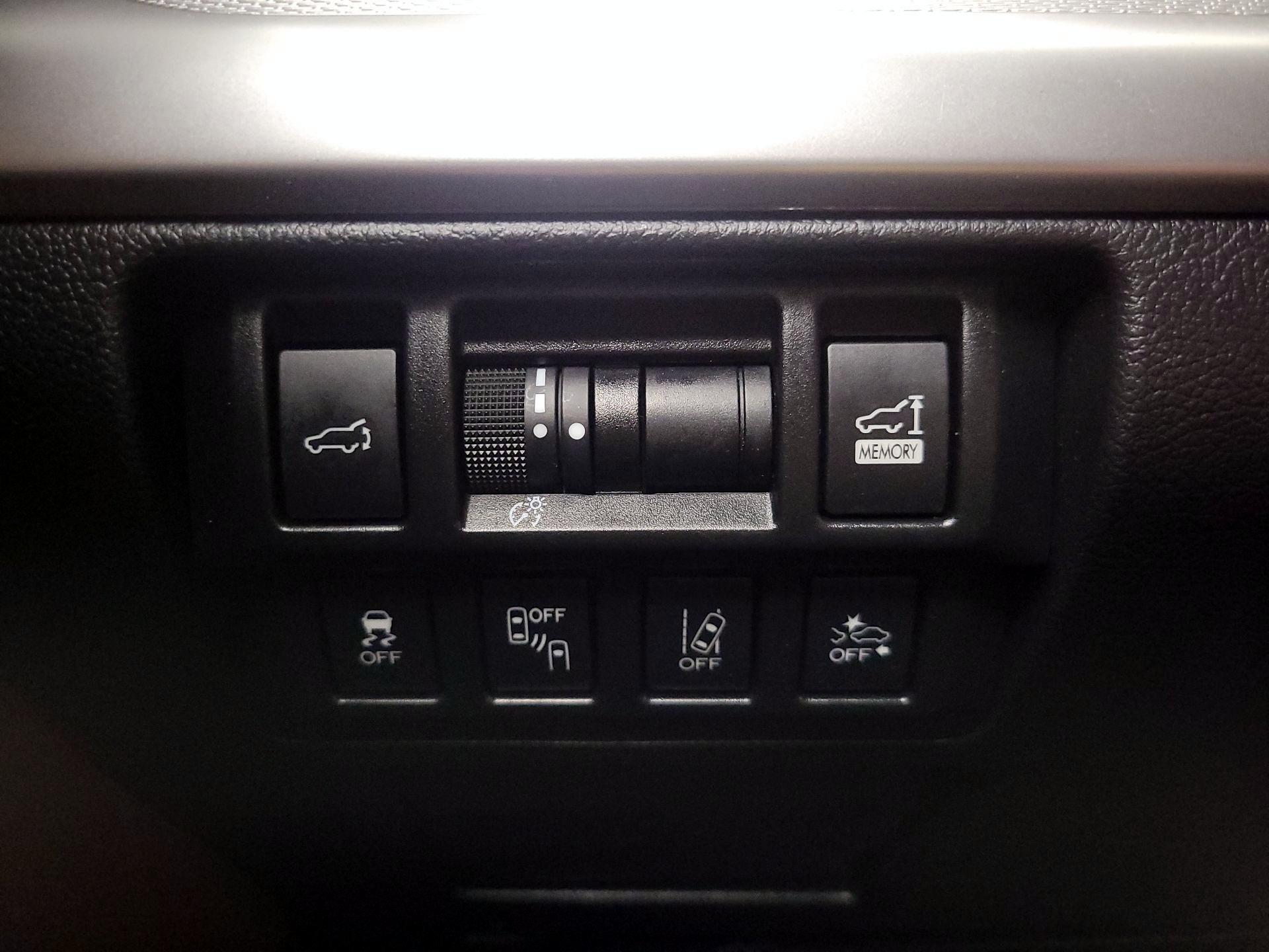 Thumbnail: 2018 Subaru Outback - 13