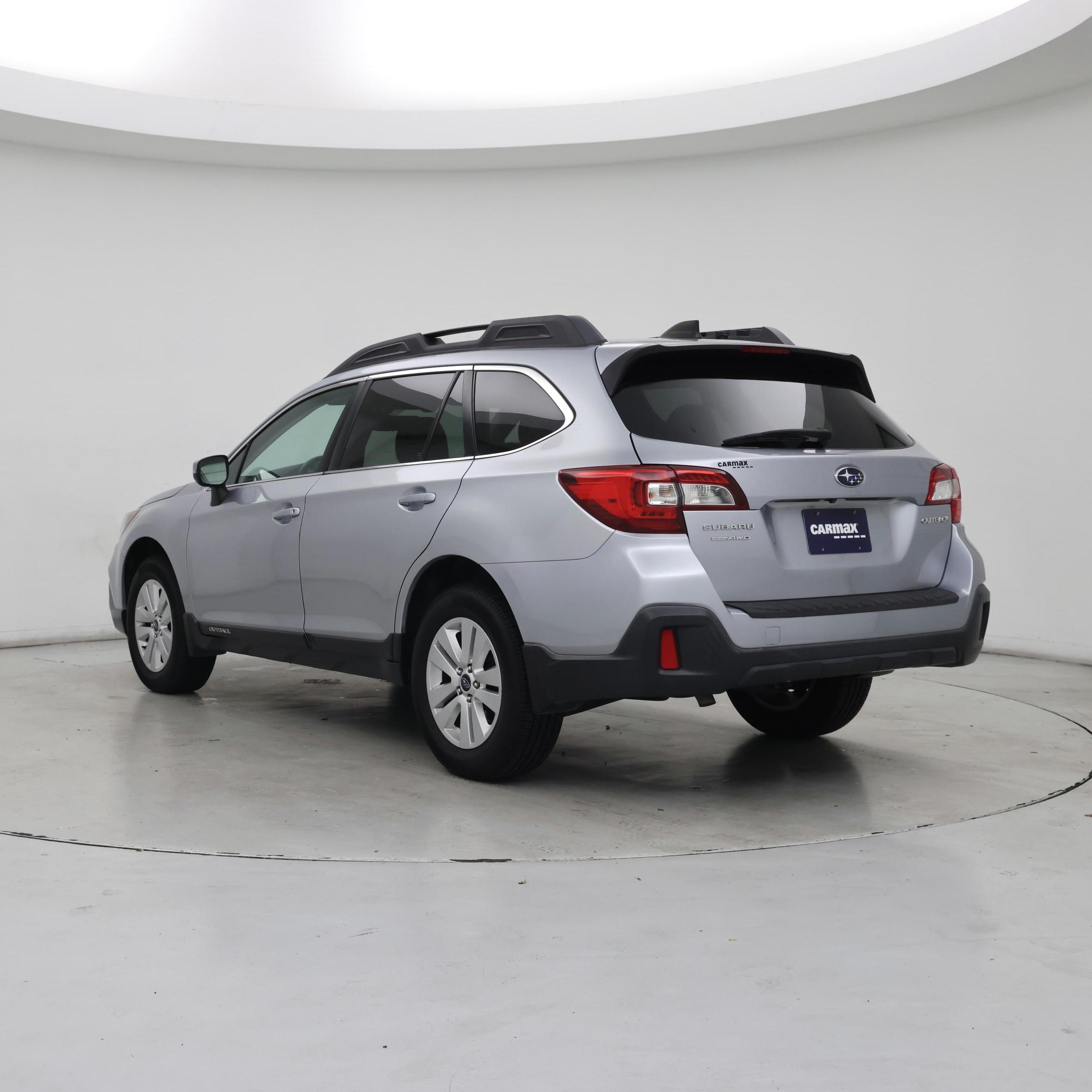 Thumbnail: 2018 Subaru Outback - 2