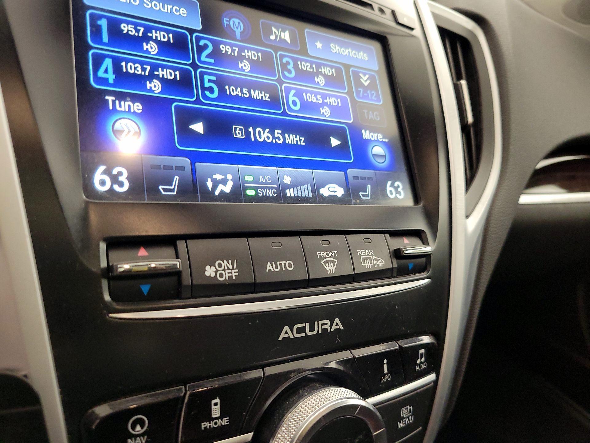 Thumbnail: 2015 Acura TLX - 17