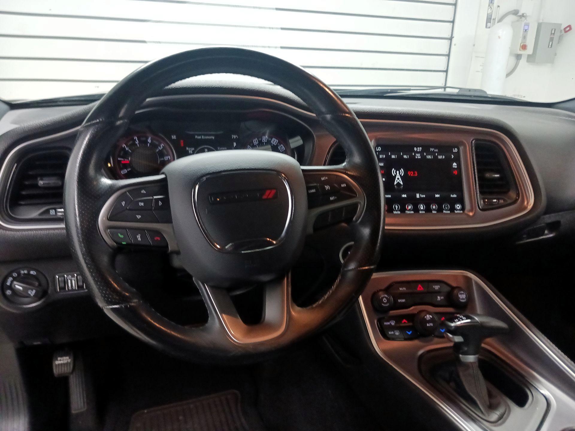 Thumbnail: 2019 Dodge Challenger - 9