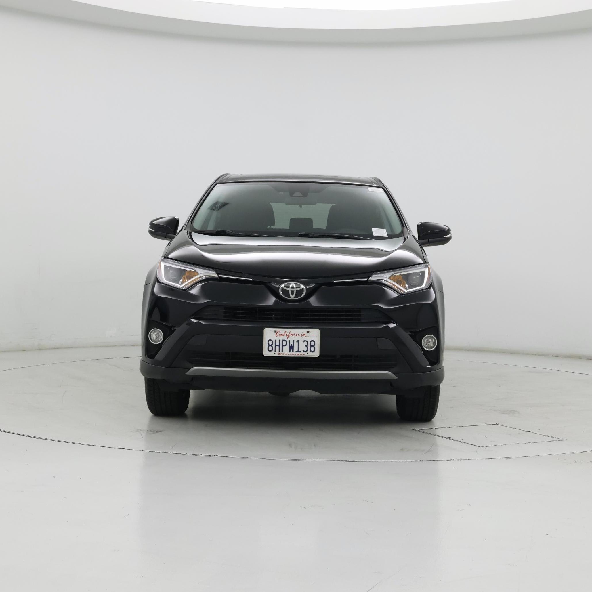 Thumbnail: 2018 Toyota RAV4 - 5