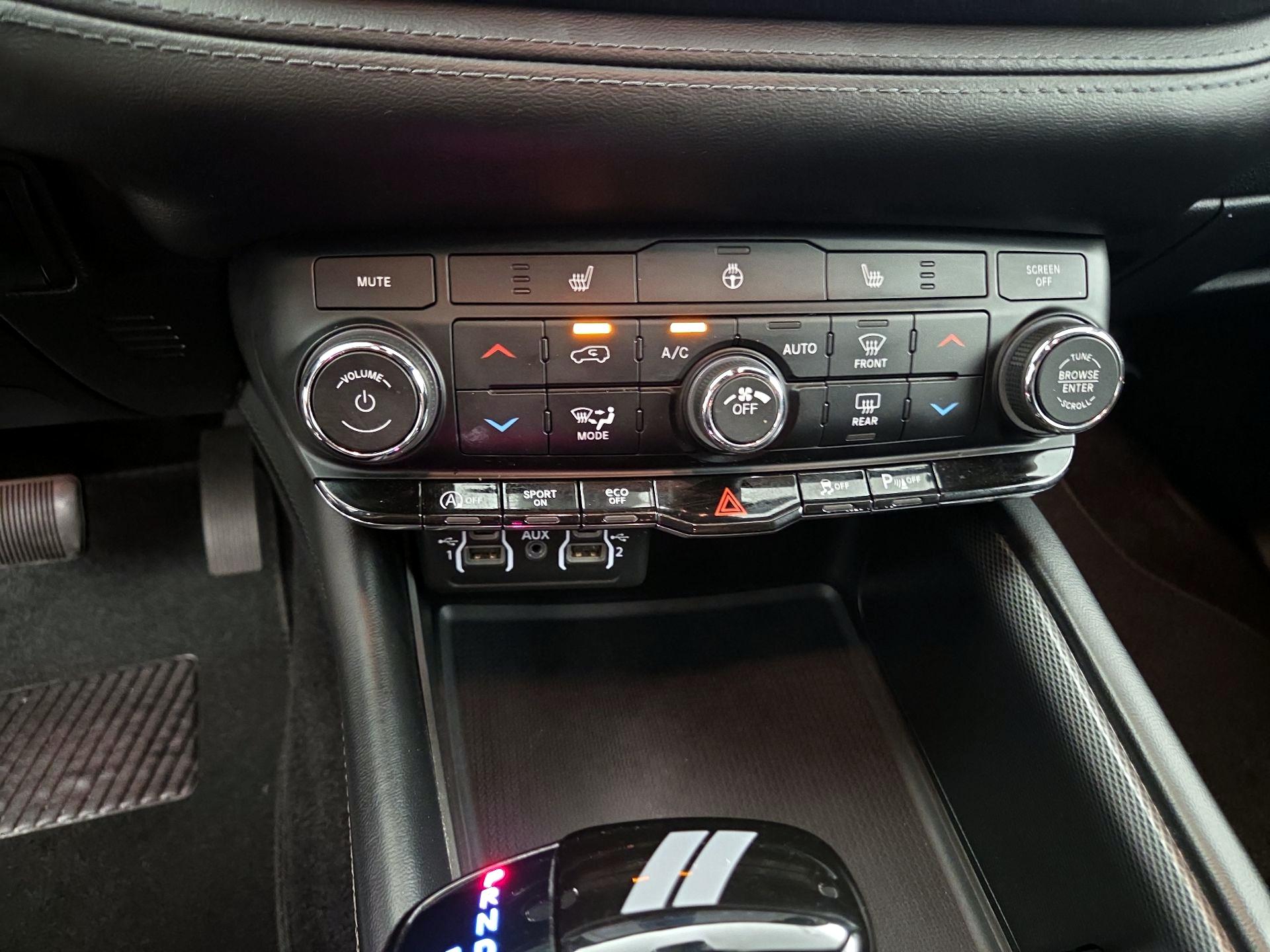 Thumbnail: 2021 Dodge Durango - 17