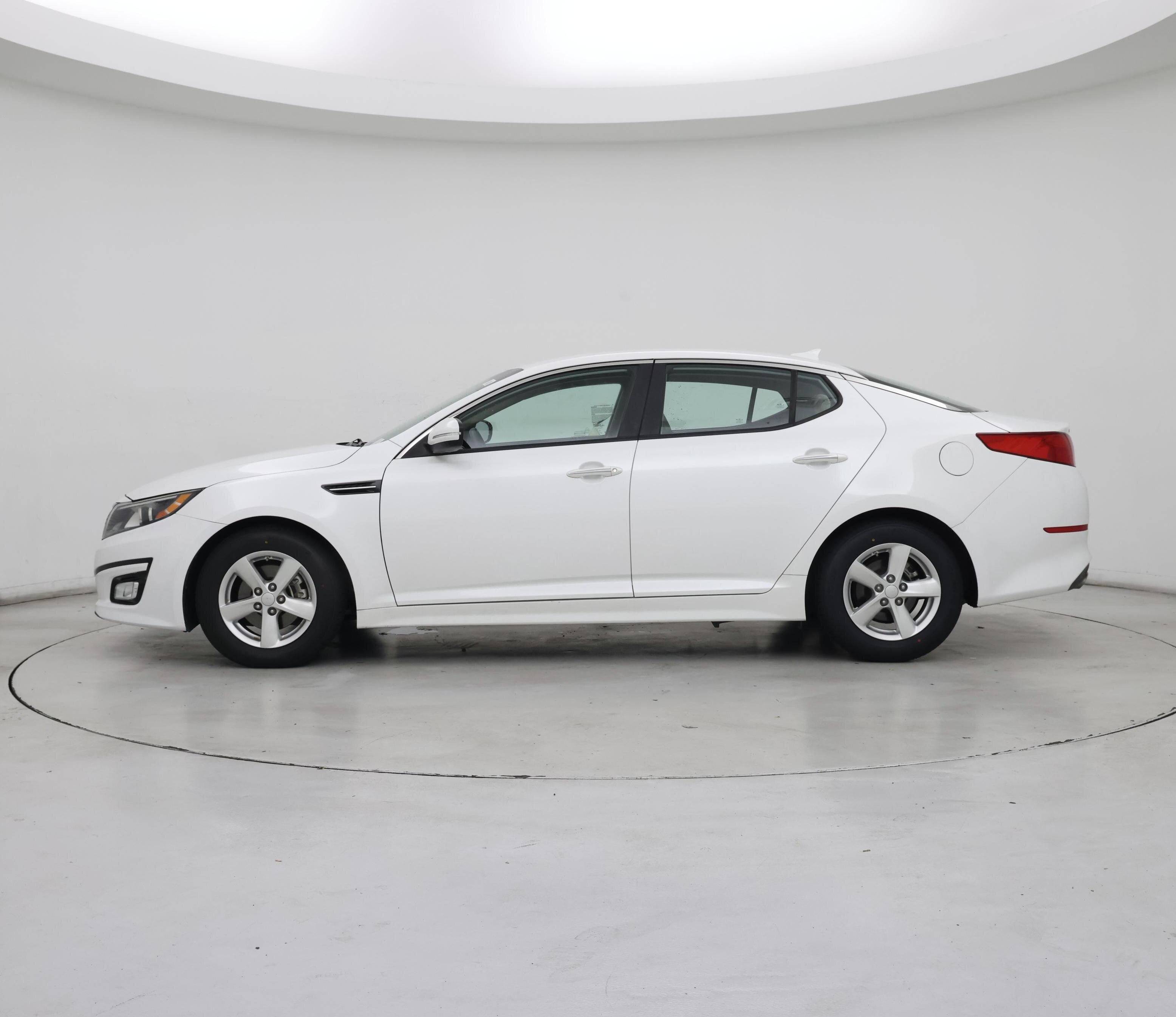 Thumbnail: 2015 Kia Optima - 3