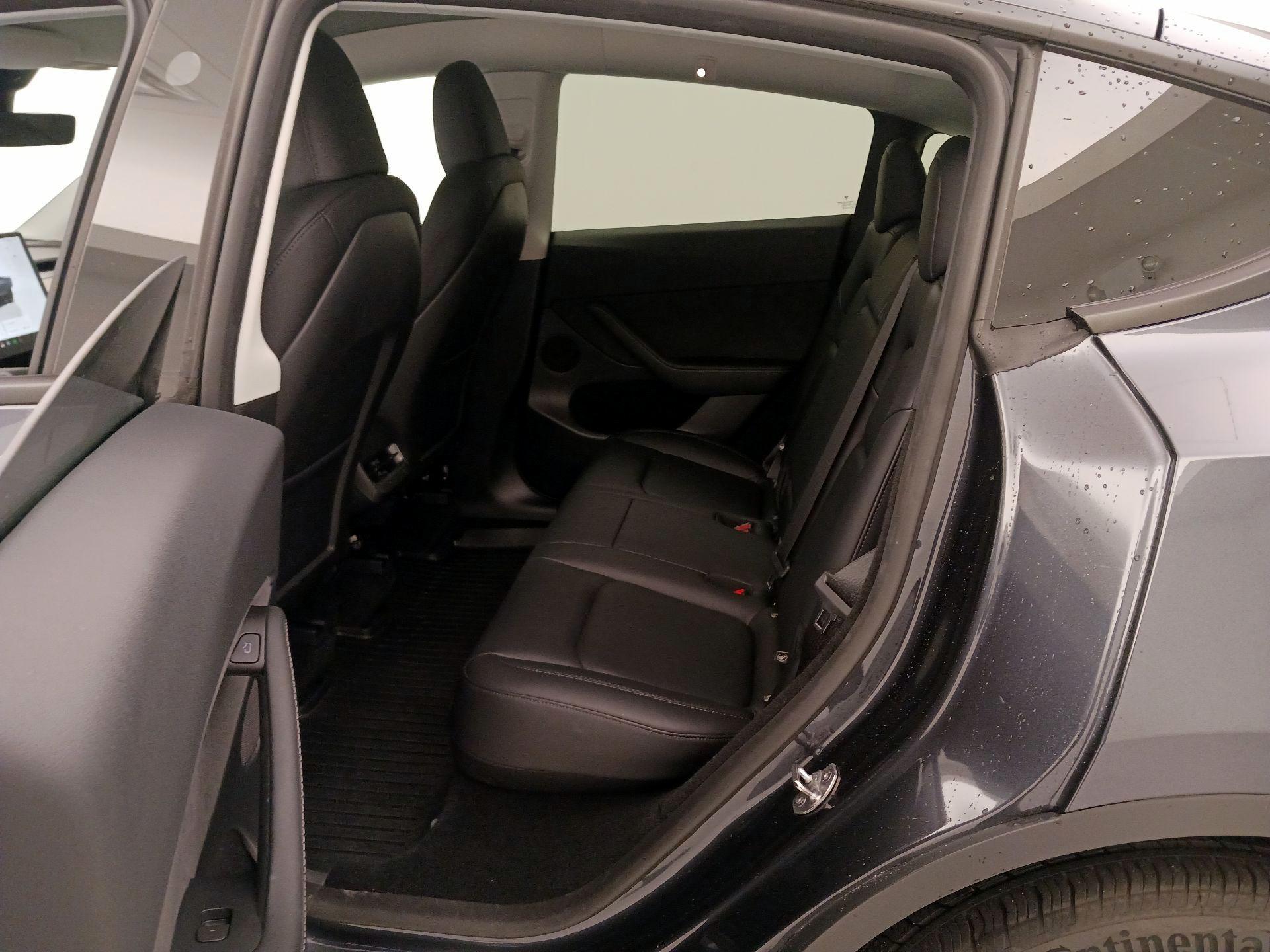 Thumbnail: 2024 Tesla Model Y - 20