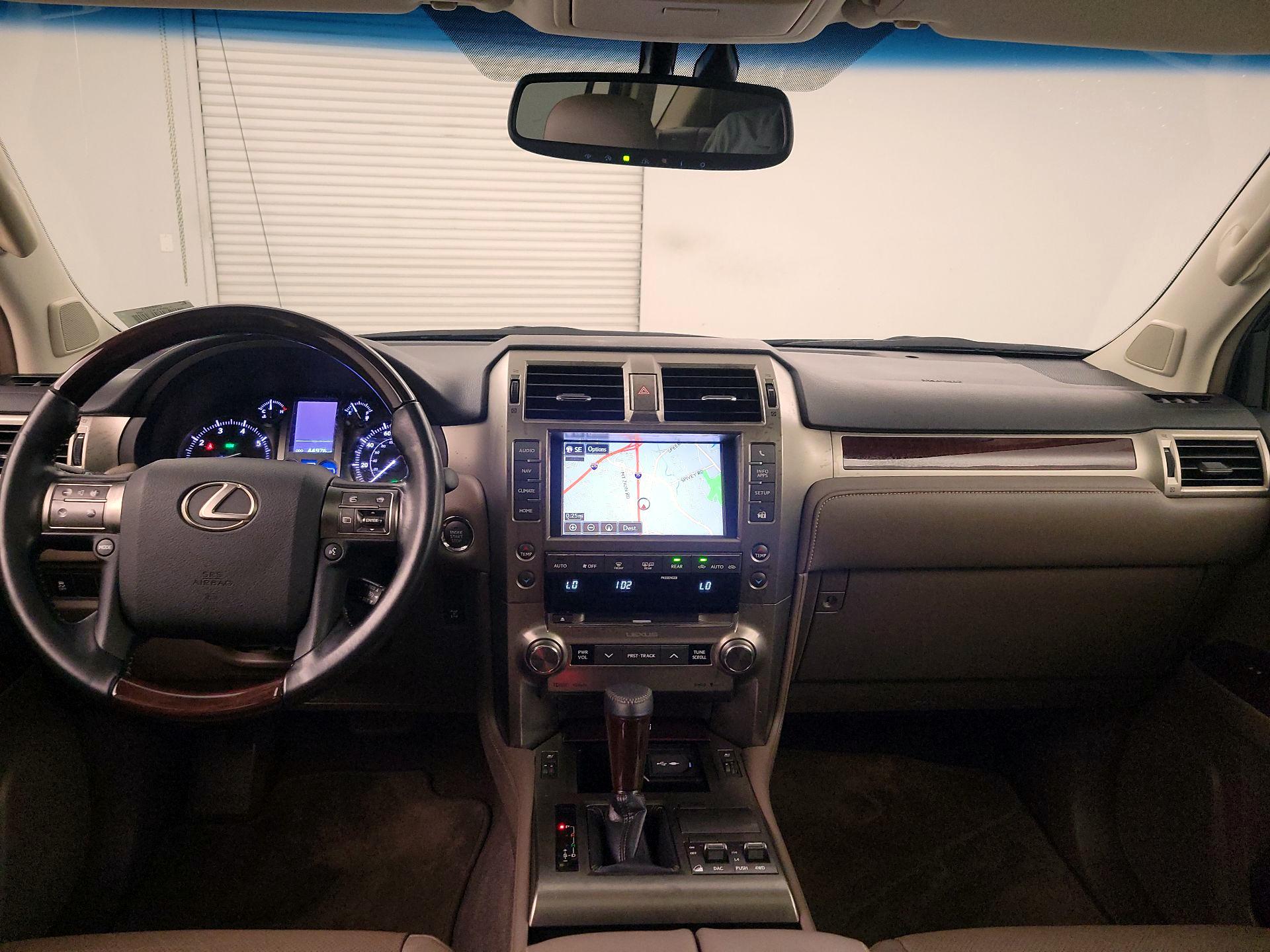 Thumbnail: 2019 Lexus GX - 9
