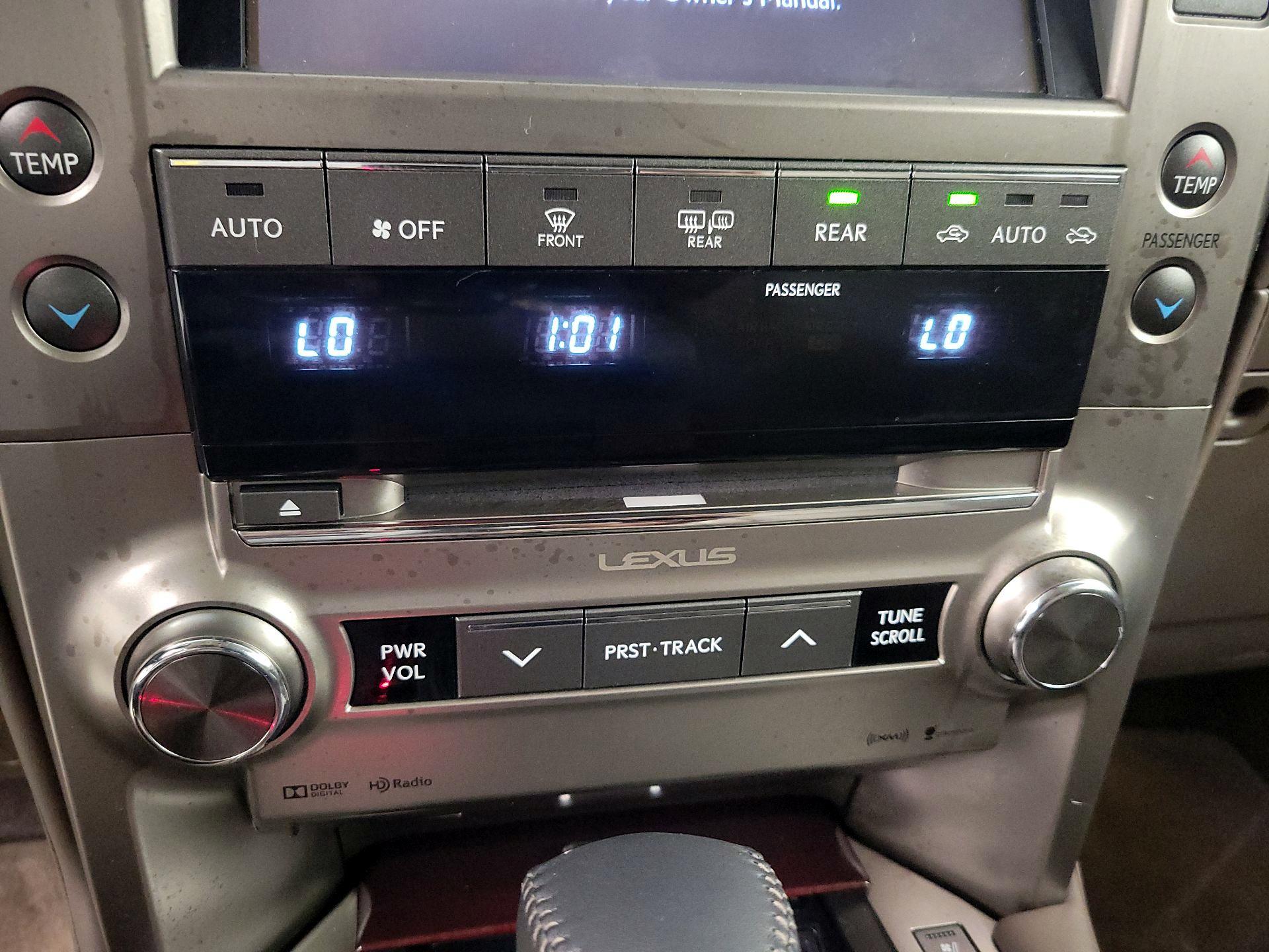 Thumbnail: 2019 Lexus GX - 17