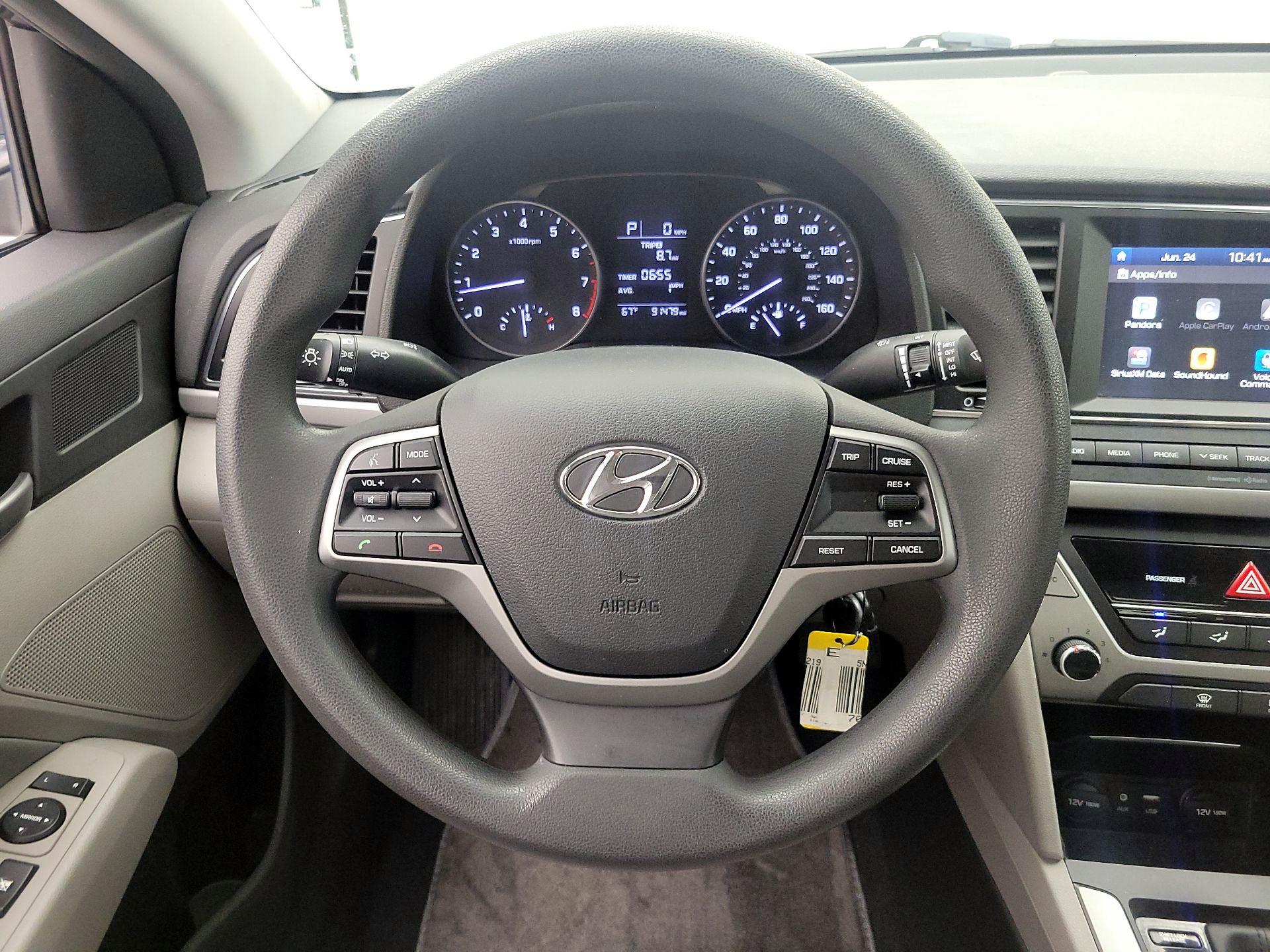 Thumbnail: 2017 Hyundai Elantra - 10