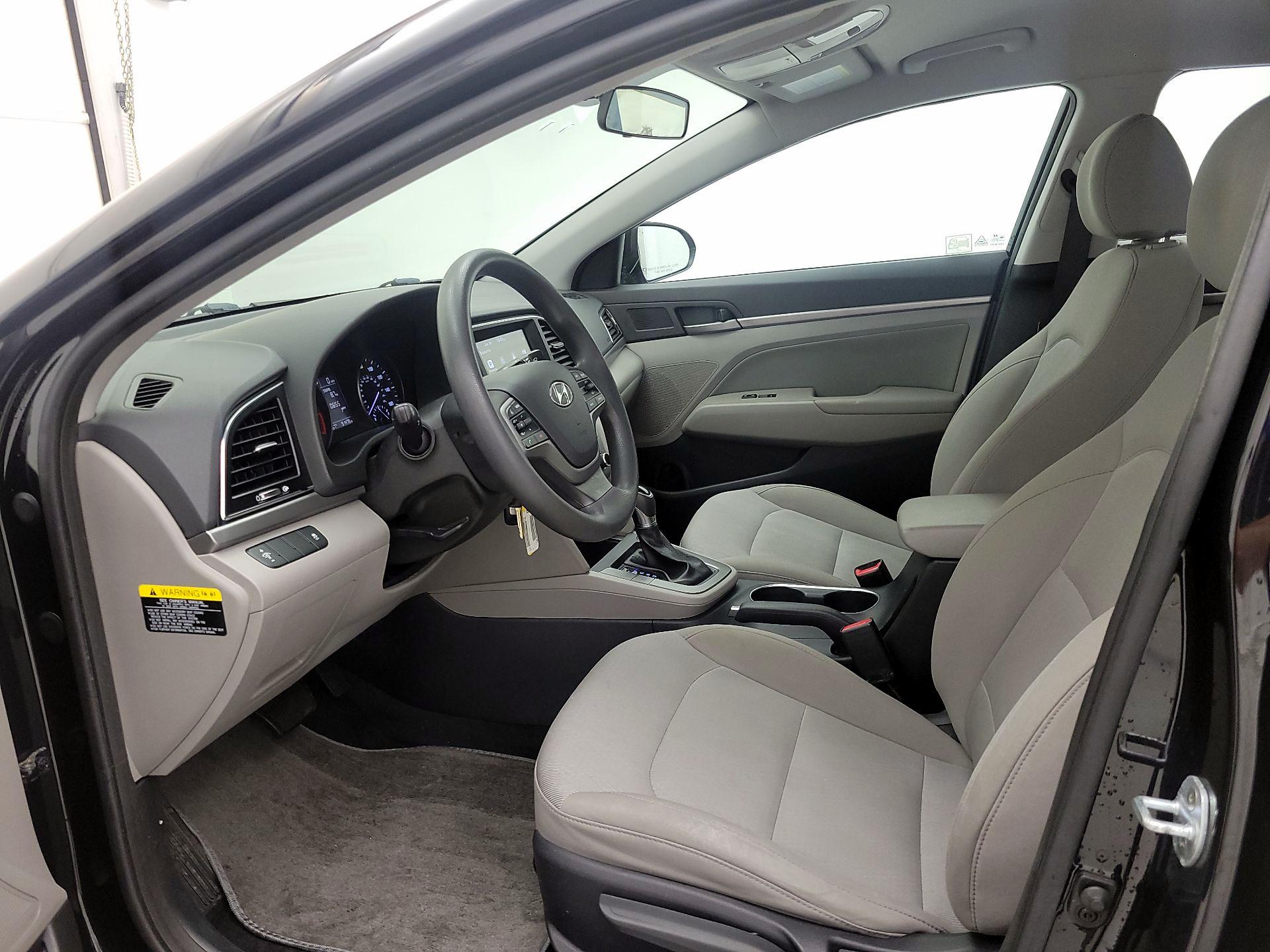 Thumbnail: 2017 Hyundai Elantra - 11