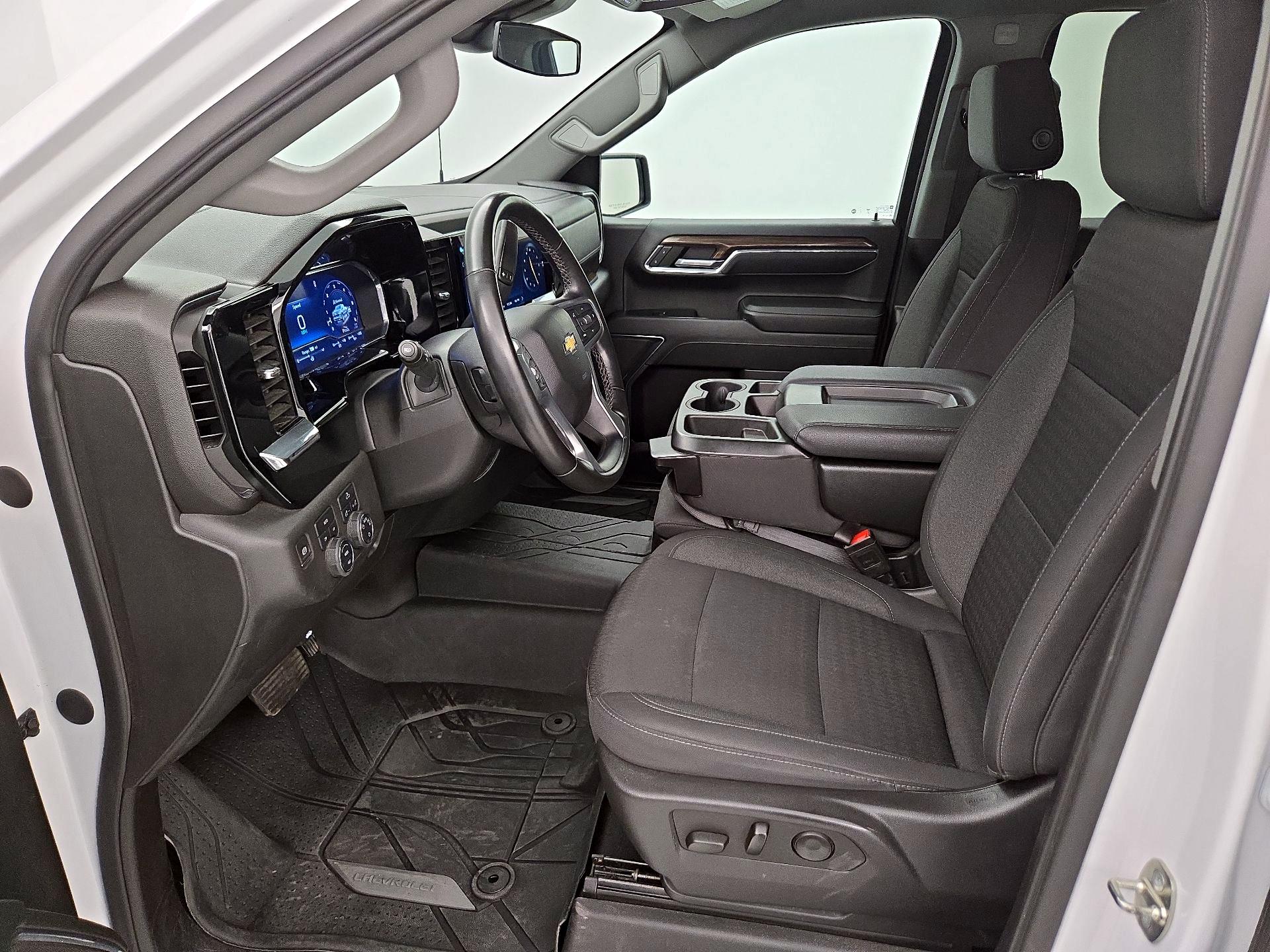 Thumbnail: 2023 Chevrolet Silverado 1500 - 11