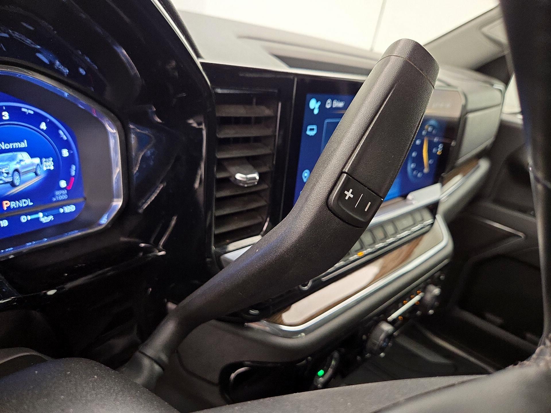 Thumbnail: 2023 Chevrolet Silverado 1500 - 17