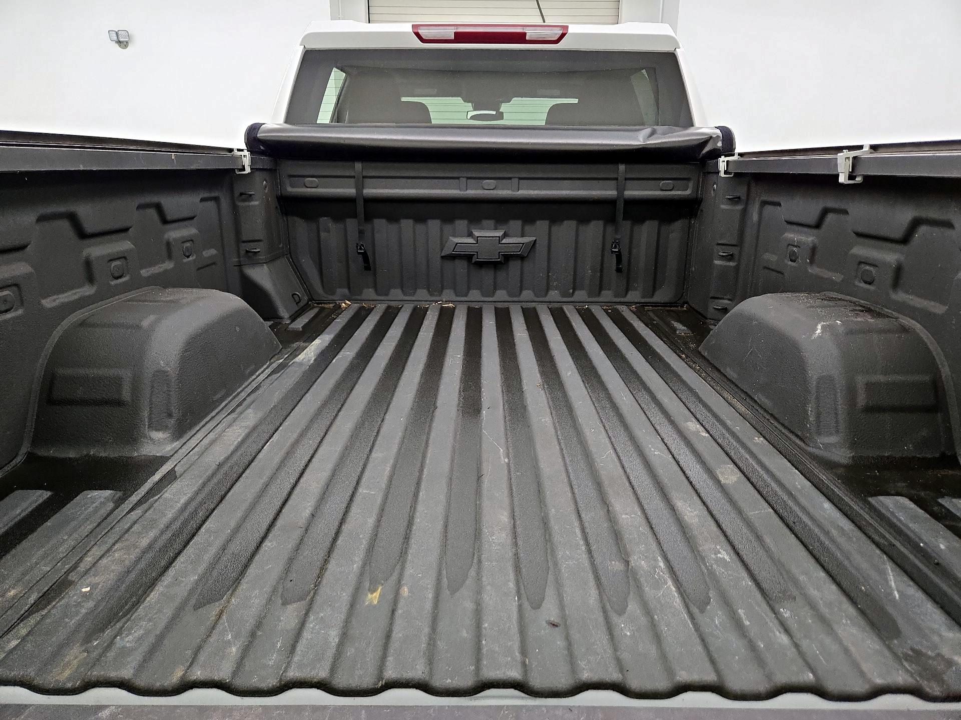 Thumbnail: 2023 Chevrolet Silverado 1500 - 20