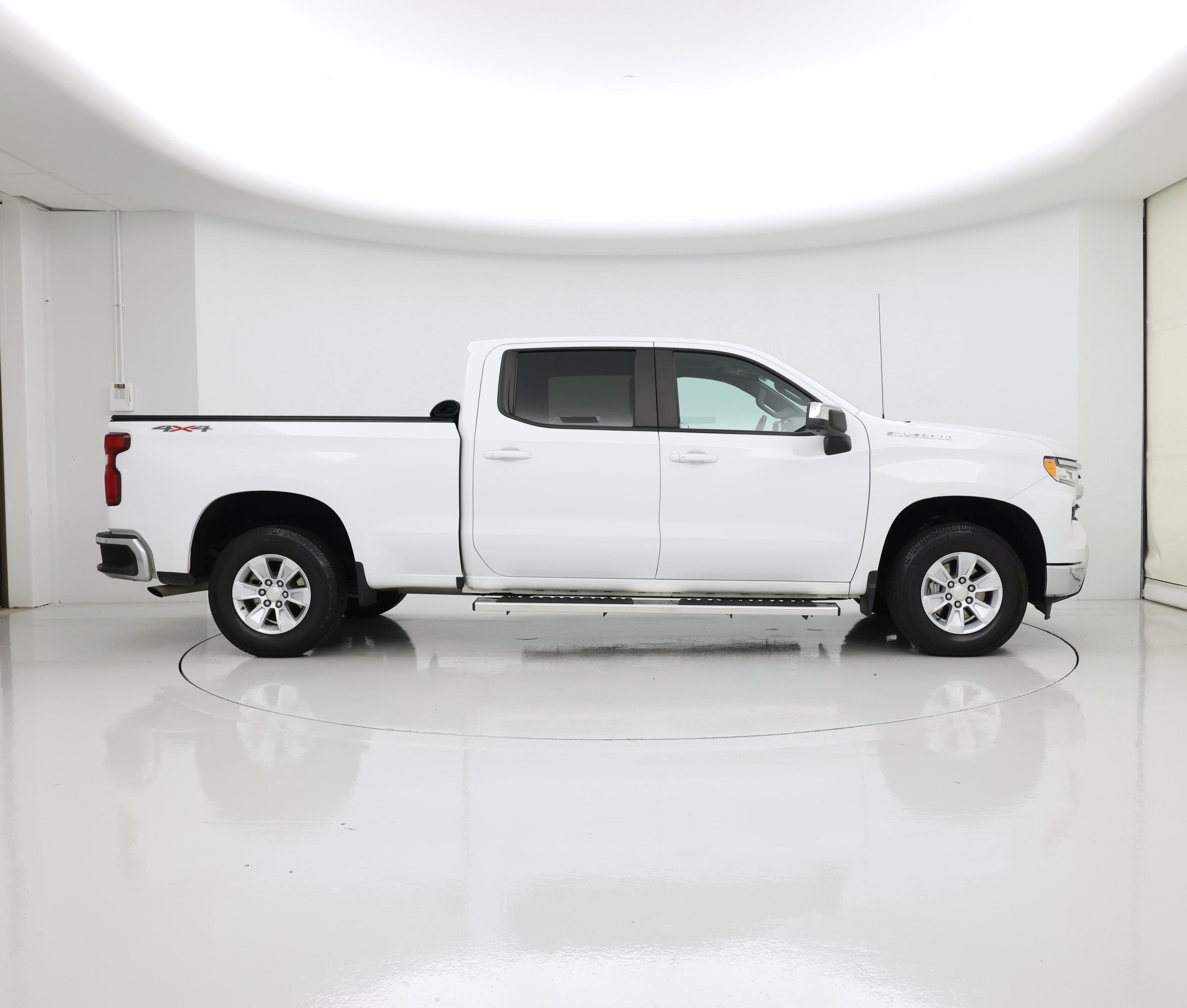 Thumbnail: 2023 Chevrolet Silverado 1500 - 7