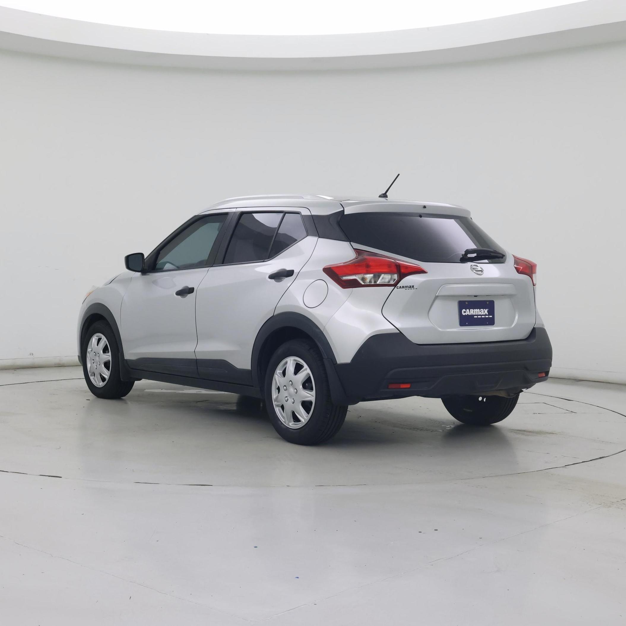 Thumbnail: 2018 Nissan Kicks - 2