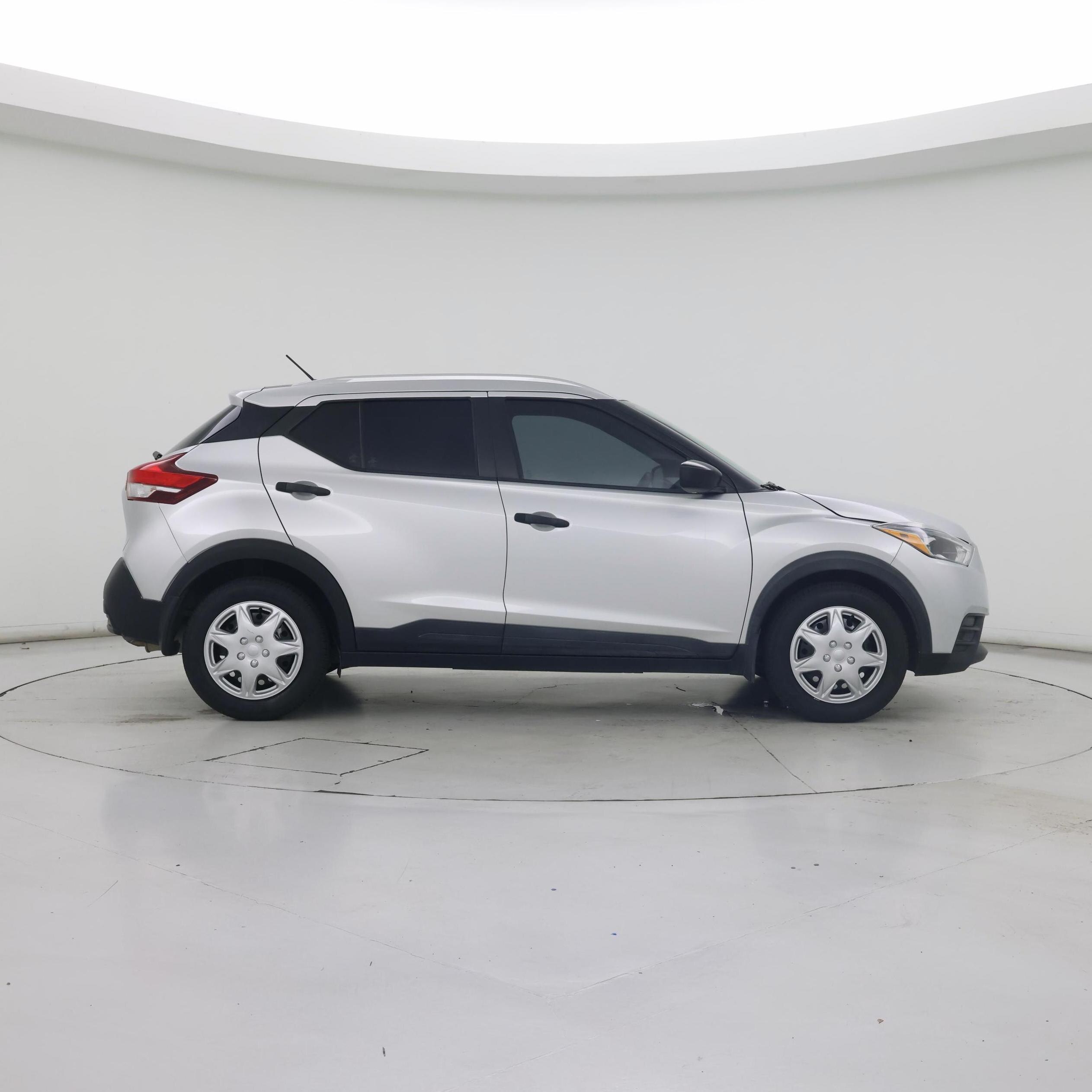 Thumbnail: 2018 Nissan Kicks - 7