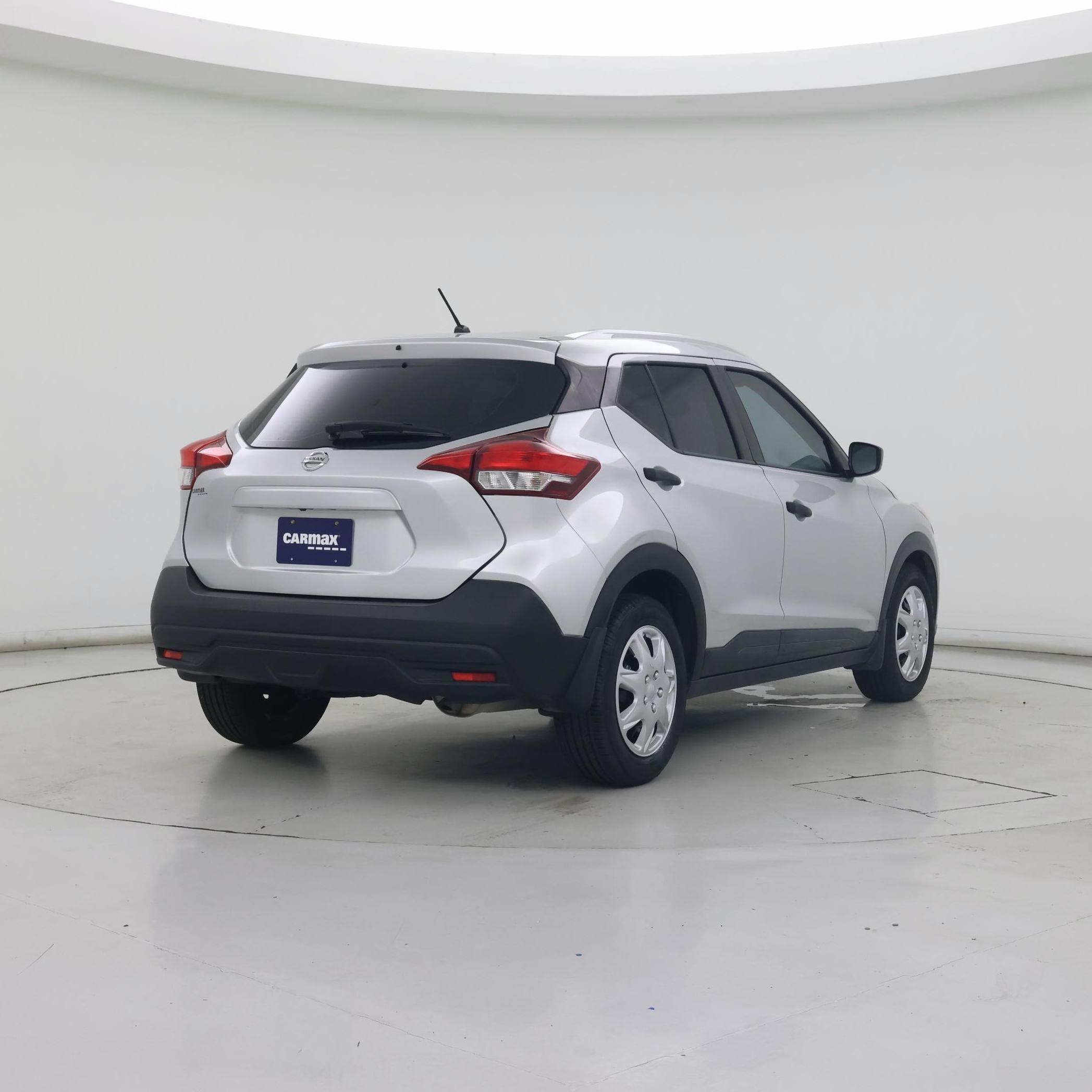 Thumbnail: 2018 Nissan Kicks - 8