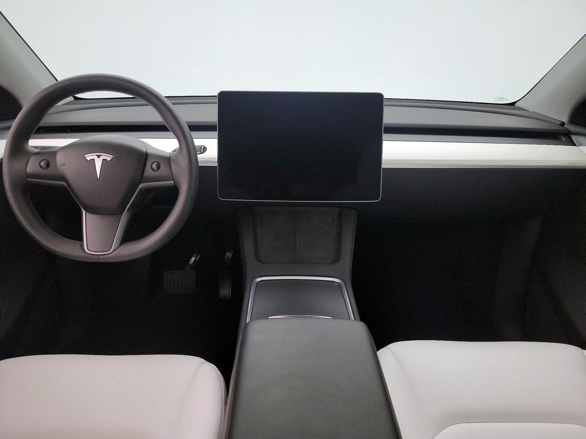 Thumbnail: 2023 Tesla Model Y - 9