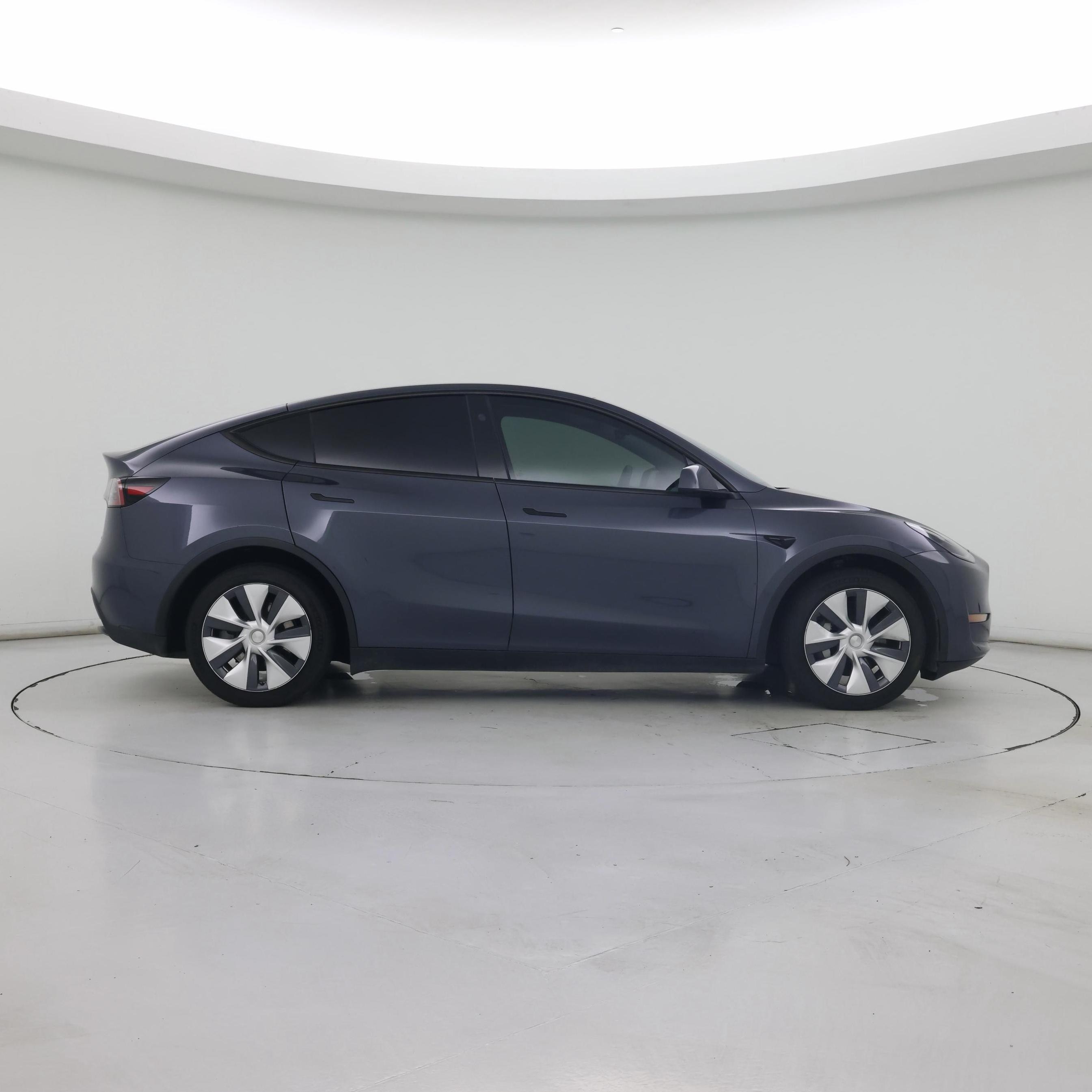 Thumbnail: 2023 Tesla Model Y - 7
