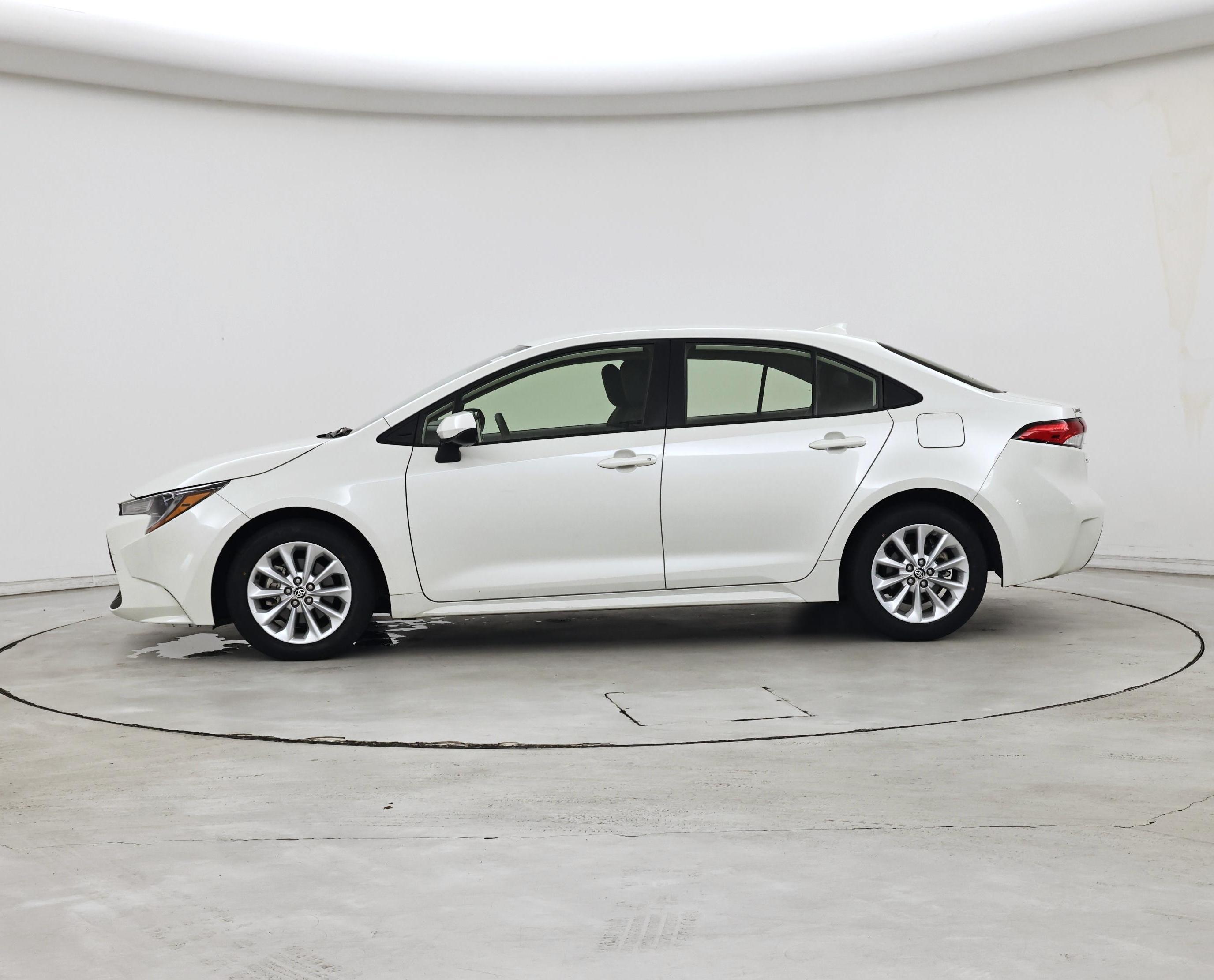 Thumbnail: 2021 Toyota Corolla - 3