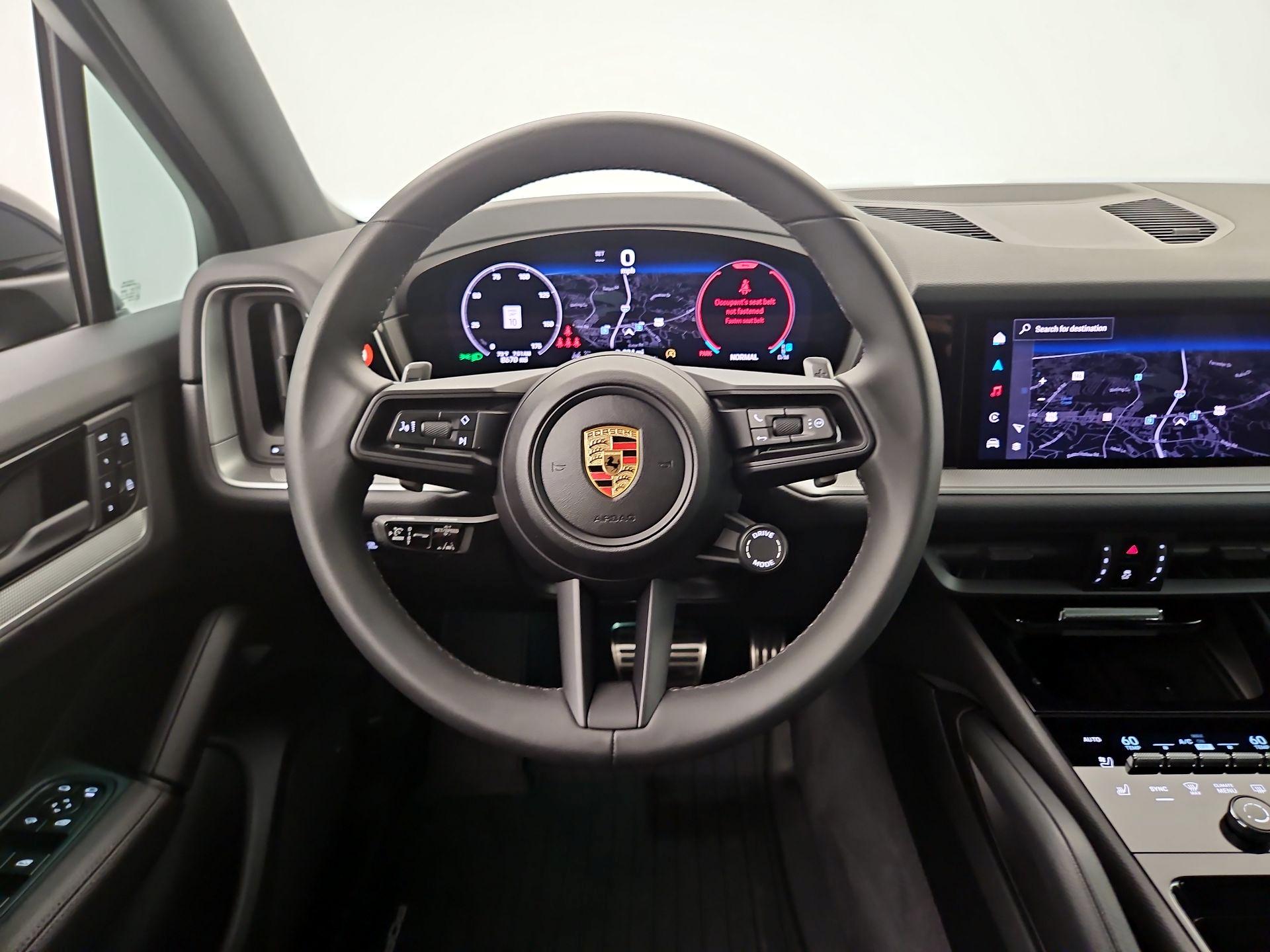 Thumbnail: 2024 Porsche Cayenne - 10