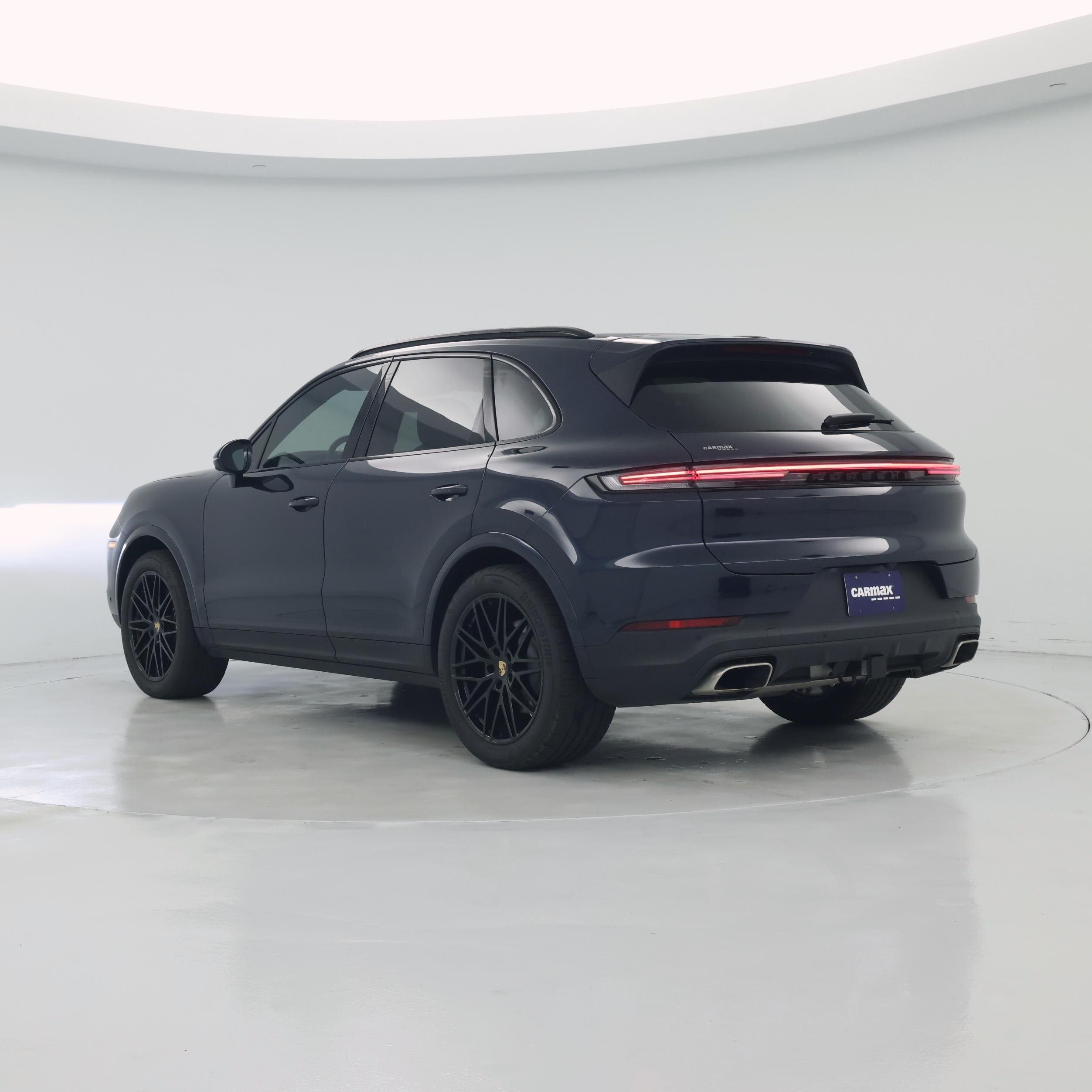 Thumbnail: 2024 Porsche Cayenne - 2