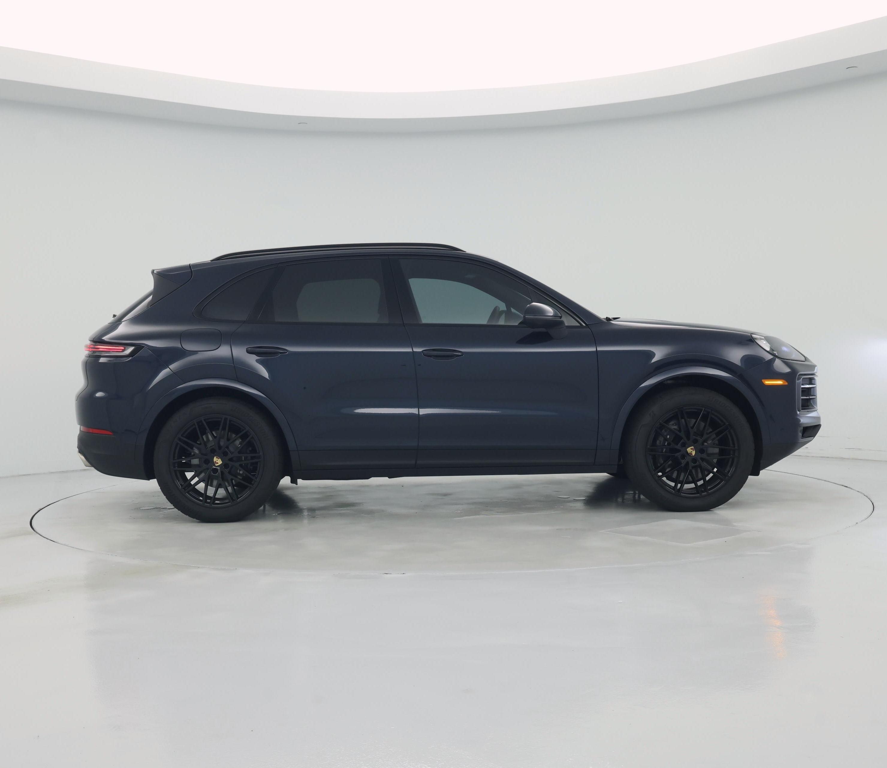 Thumbnail: 2024 Porsche Cayenne - 7