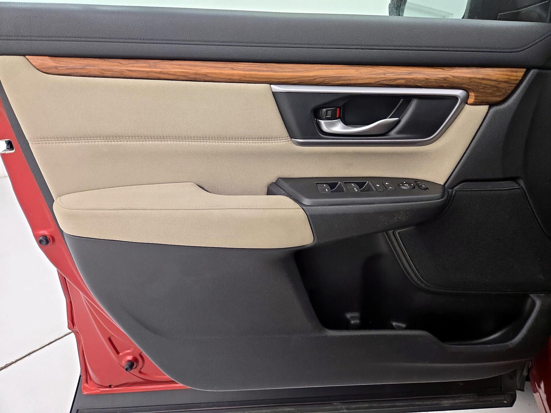 Thumbnail: 2017 Honda CR-V - 12