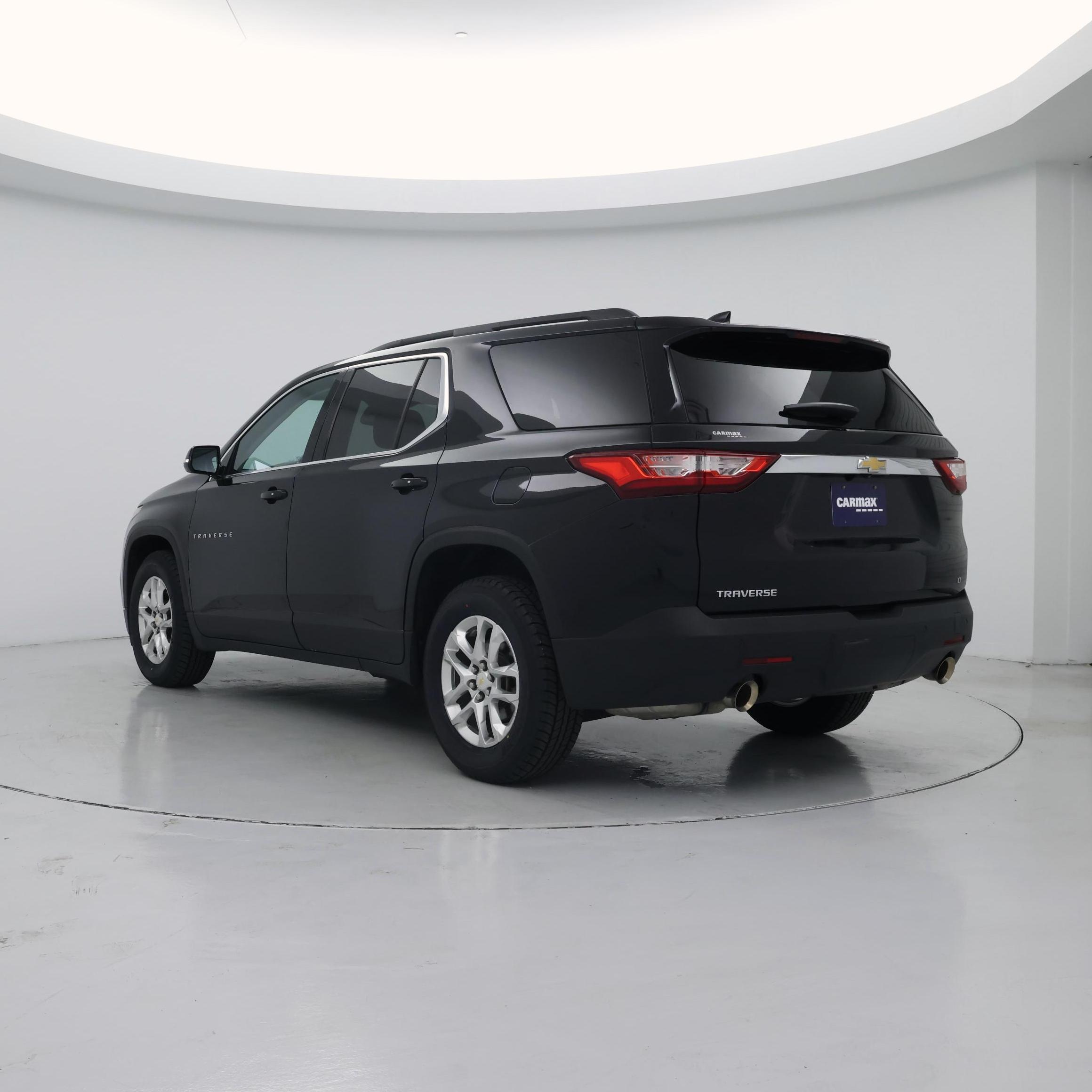 Thumbnail: 2019 Chevrolet Traverse - 2