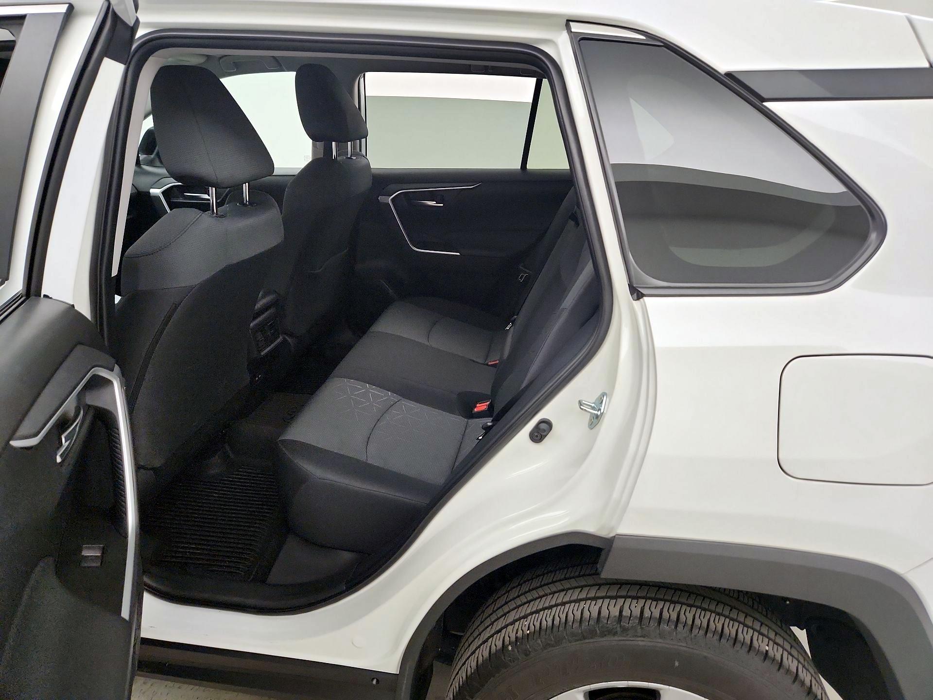 Thumbnail: 2025 Toyota RAV4 - 19