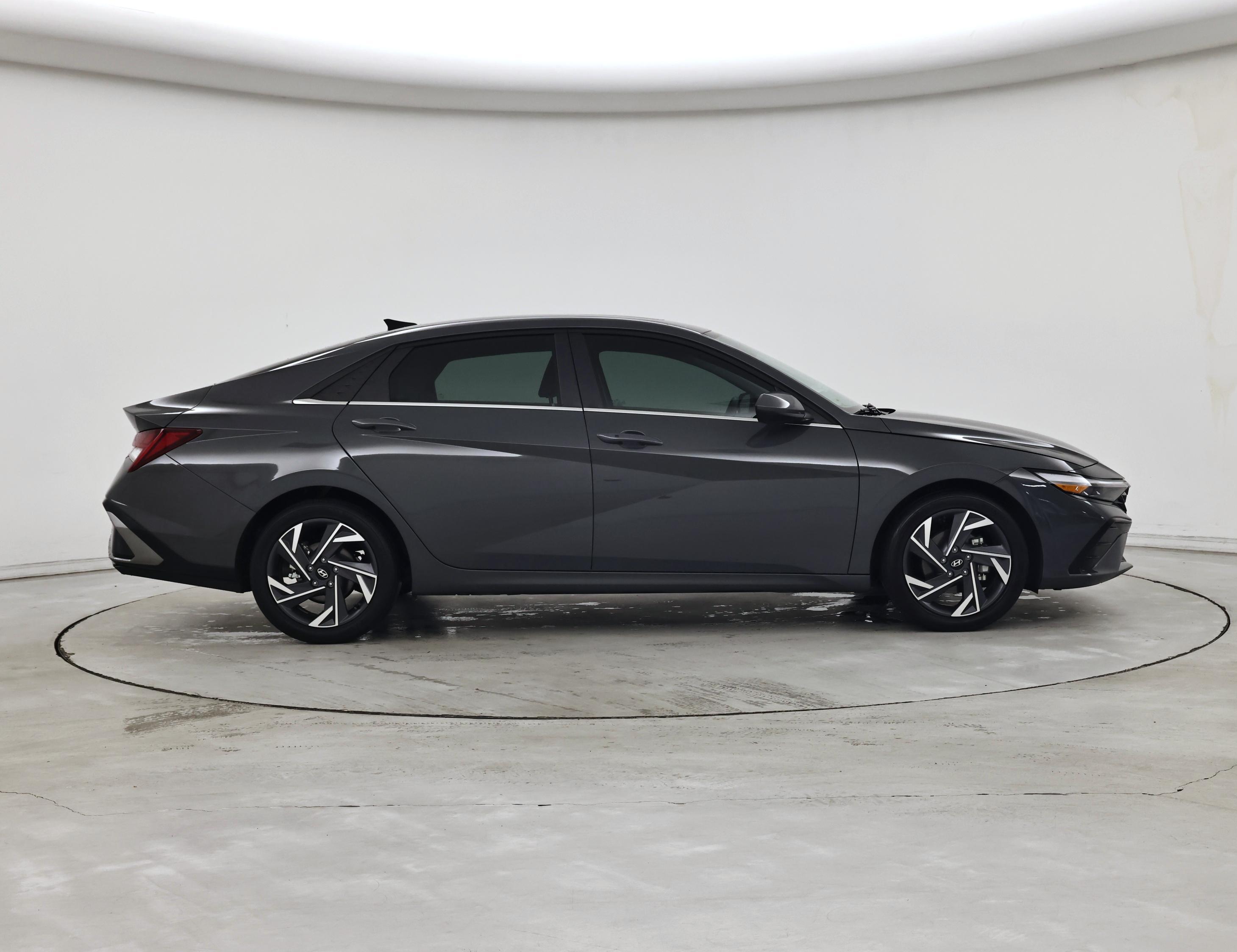 Thumbnail: 2025 Hyundai Elantra - 7