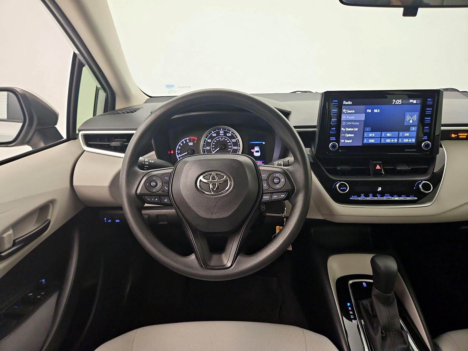 Thumbnail: 2022 Toyota Corolla - 10