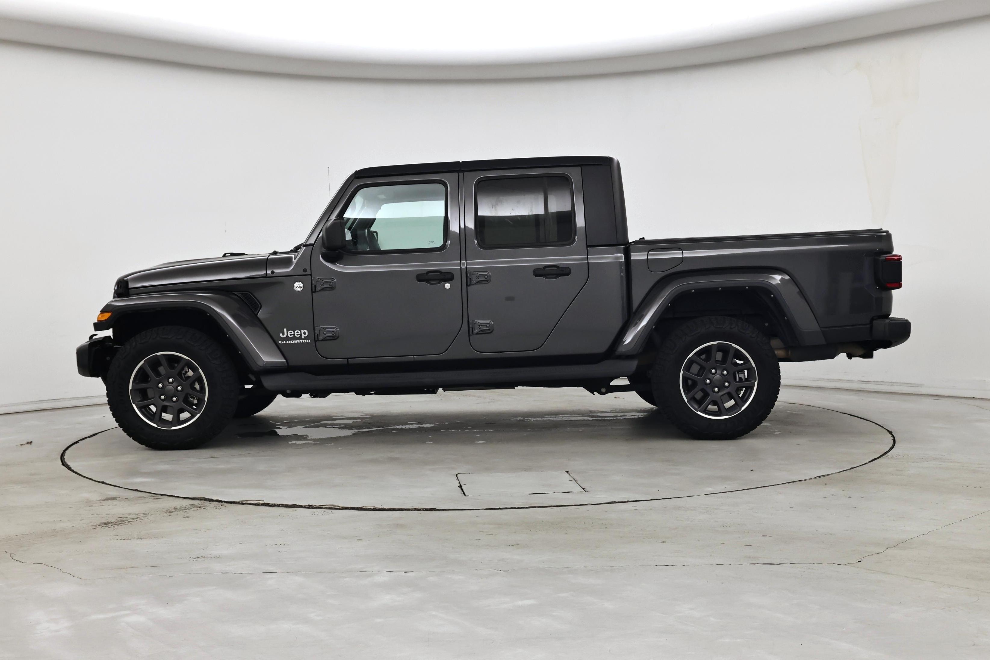 Thumbnail: 2021 Jeep Gladiator - 3