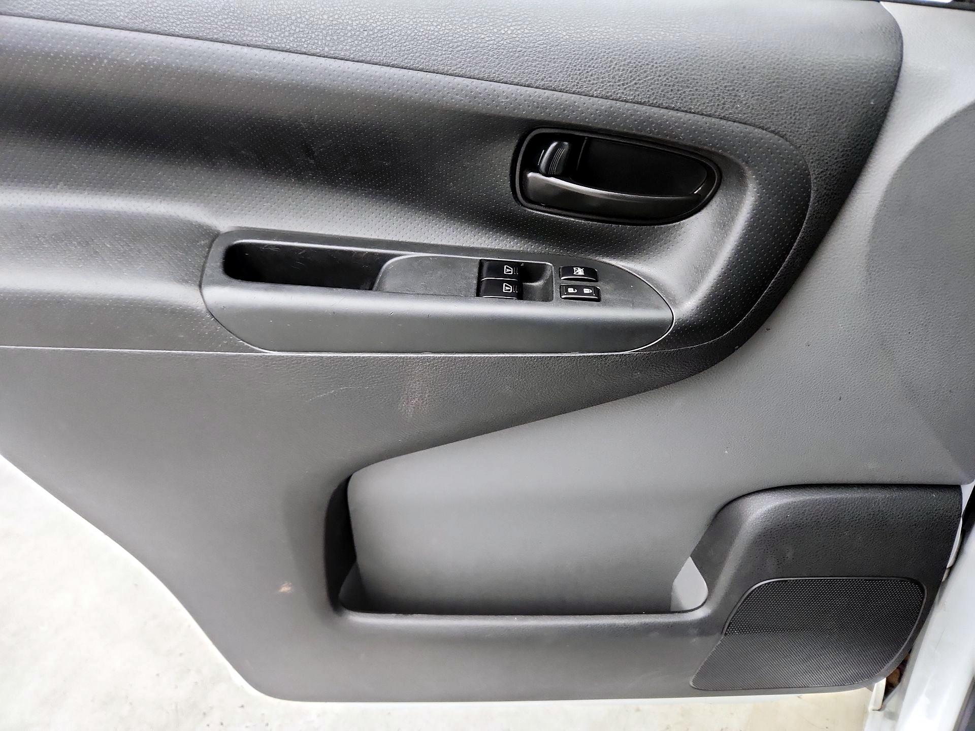 Thumbnail: 2014 Nissan NV200 - 12