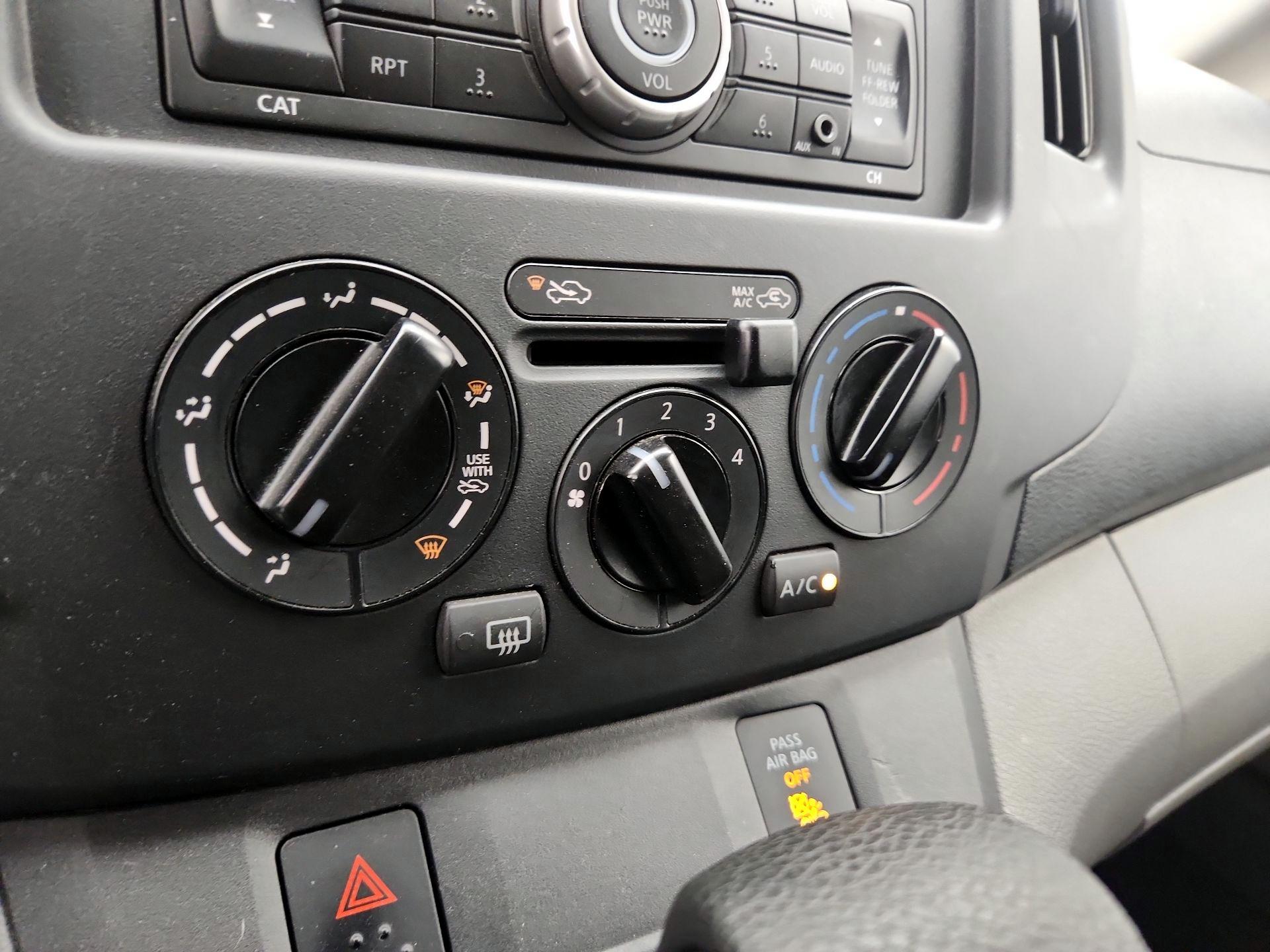 Thumbnail: 2014 Nissan NV200 - 16