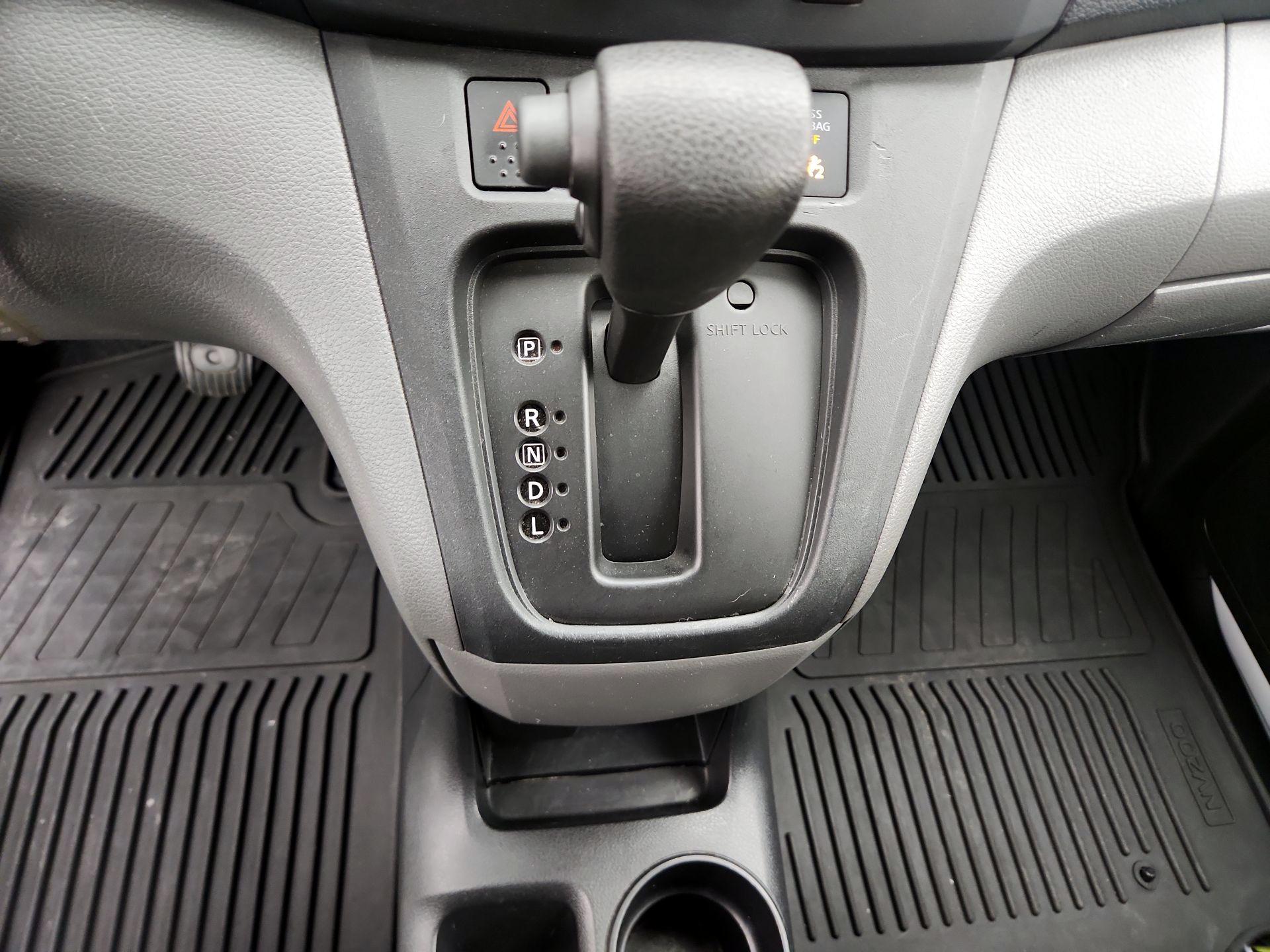 Thumbnail: 2014 Nissan NV200 - 17