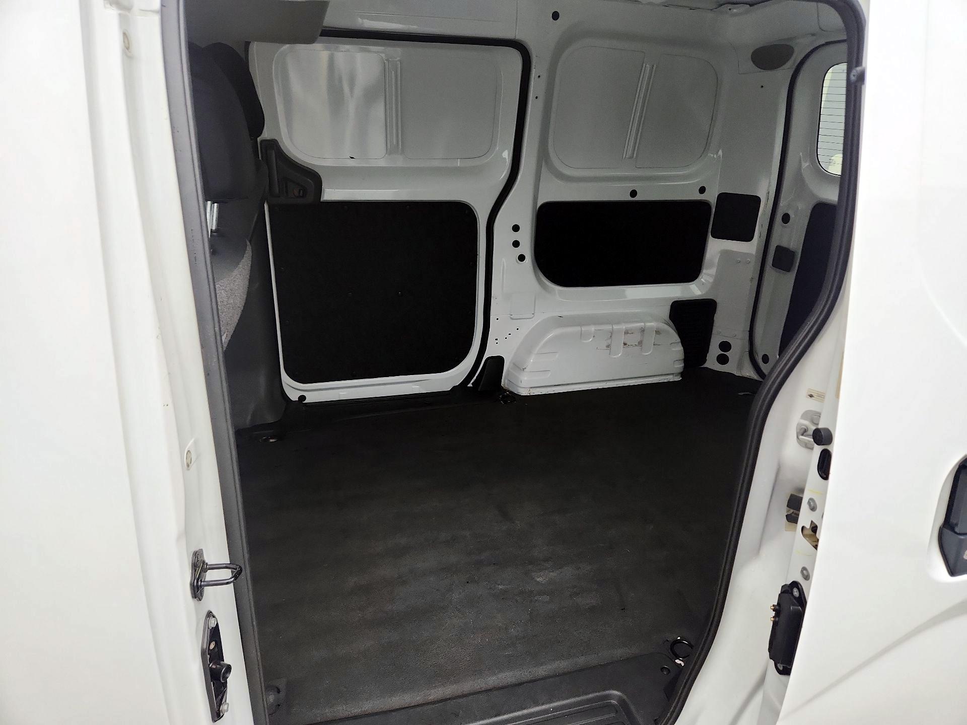 Thumbnail: 2014 Nissan NV200 - 18
