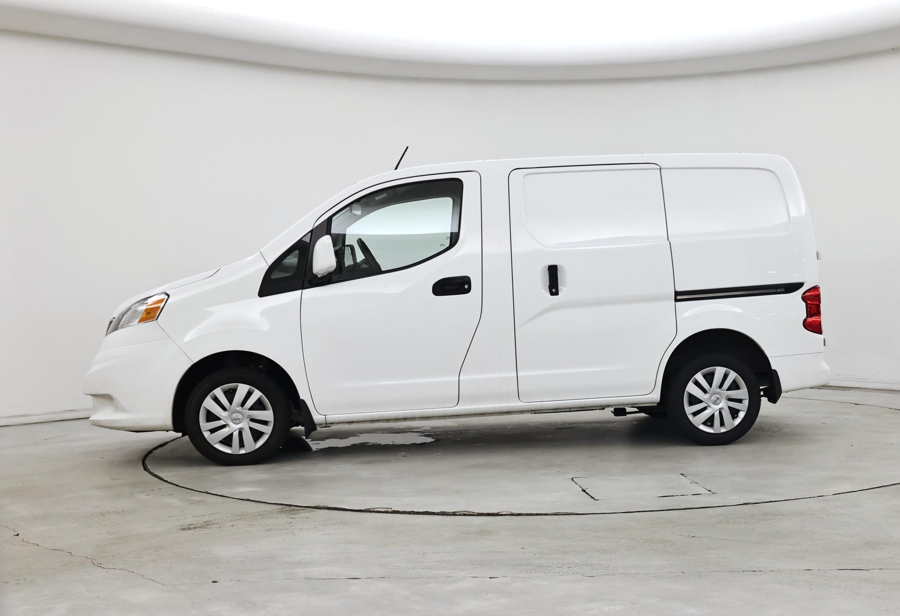 Thumbnail: 2014 Nissan NV200 - 3