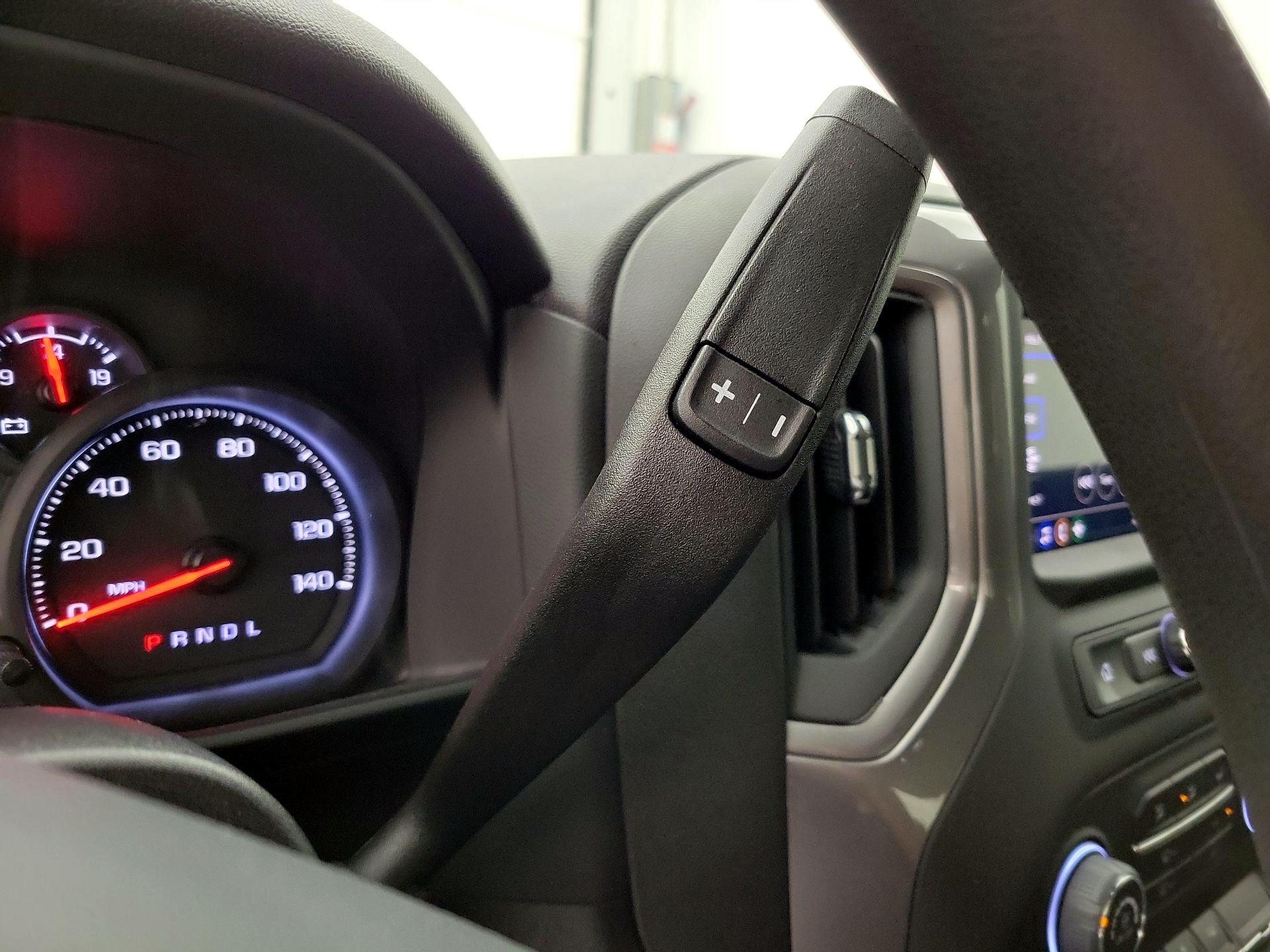 Thumbnail: 2025 Chevrolet Silverado 1500 - 17