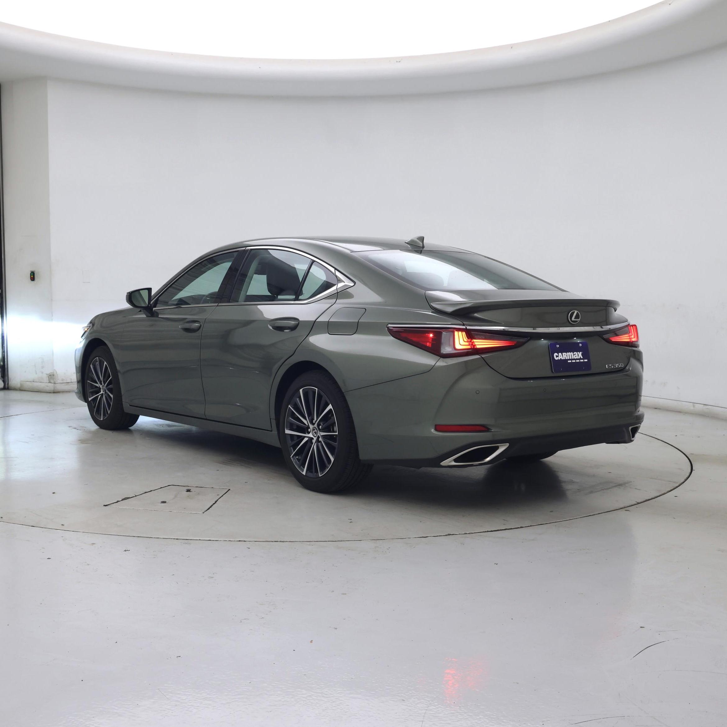 Thumbnail: 2025 Lexus ES - 2