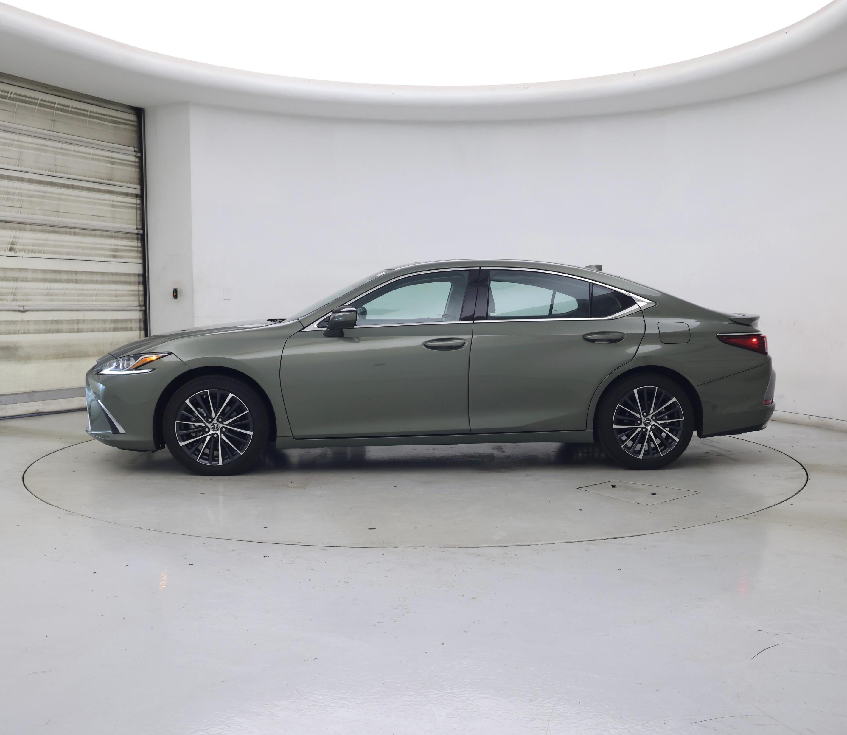 Thumbnail: 2025 Lexus ES - 3
