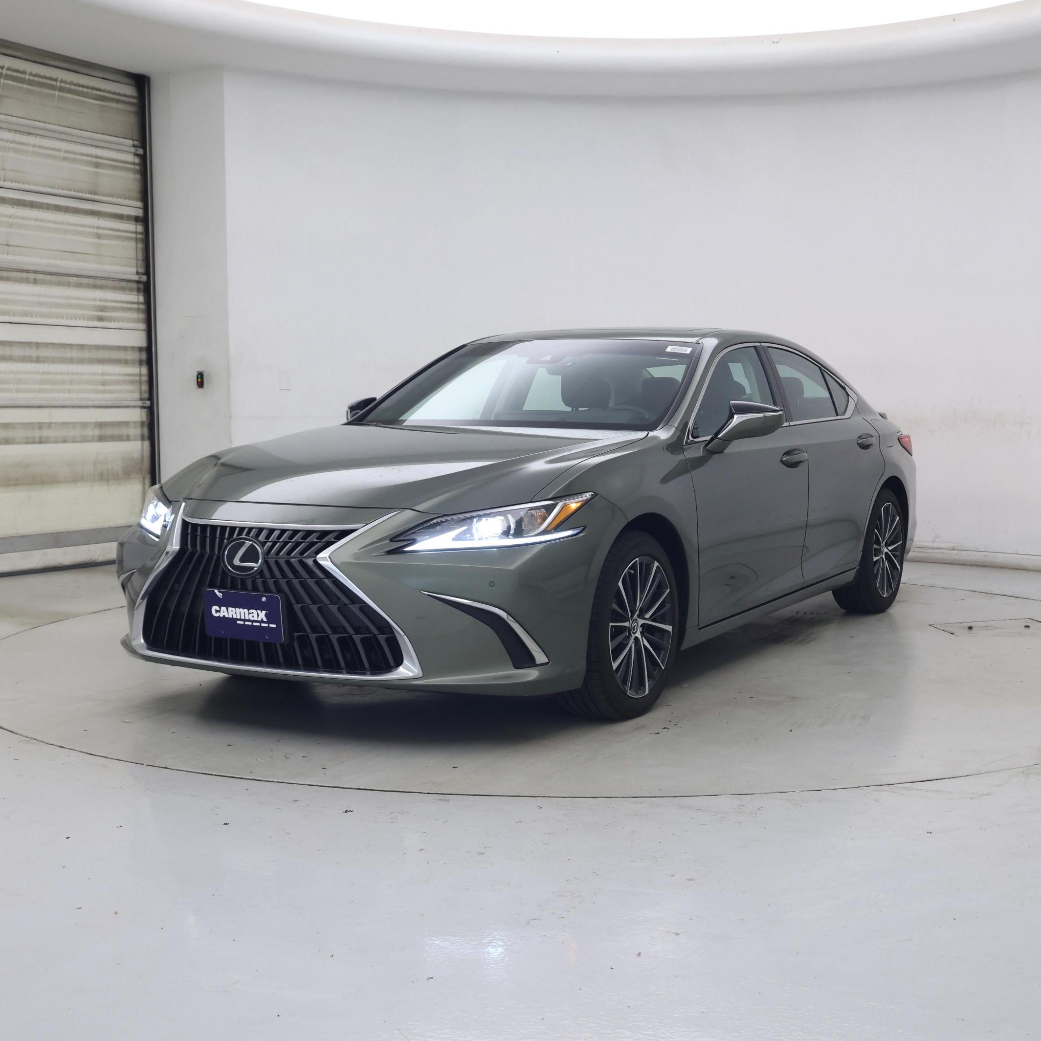 Thumbnail: 2025 Lexus ES - 4