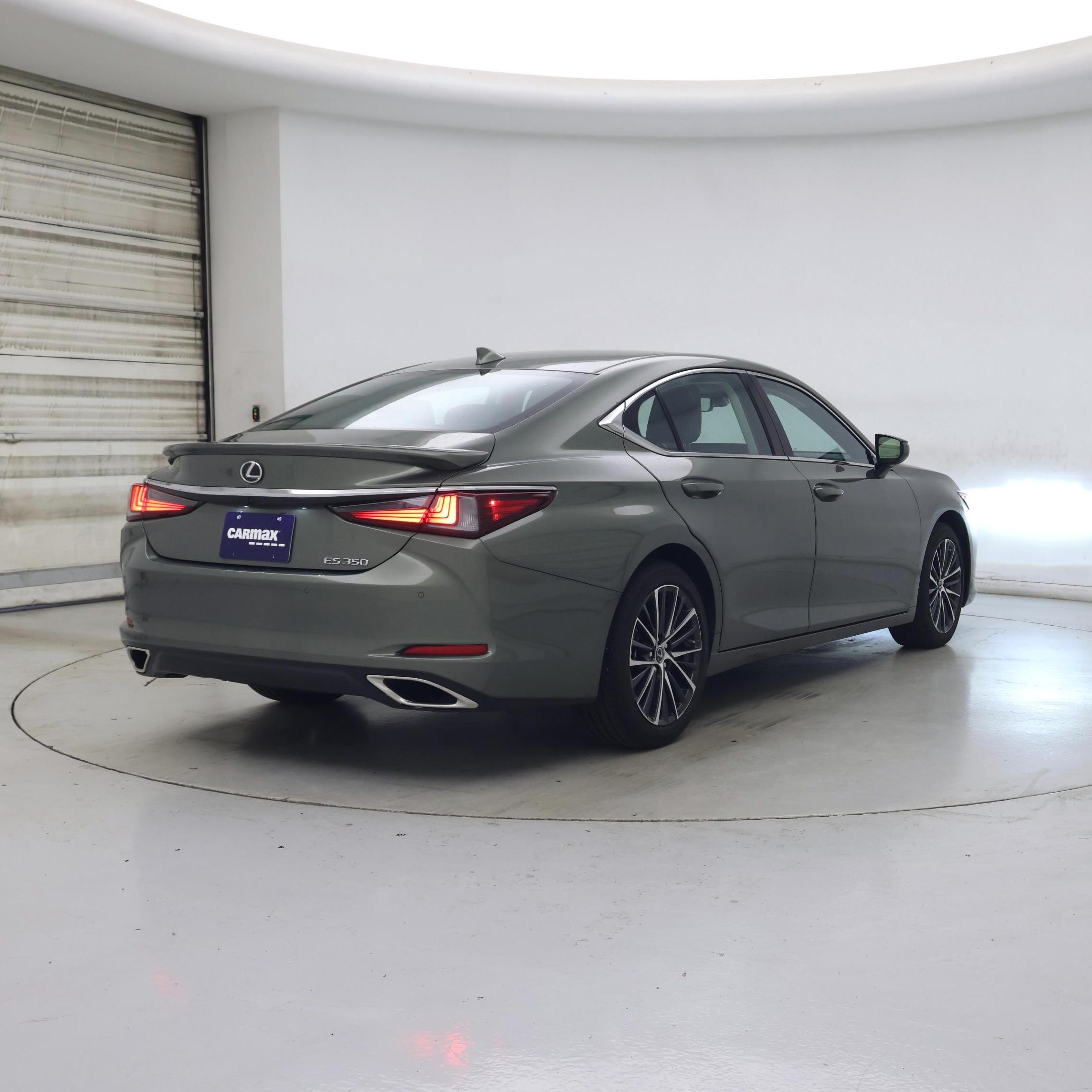 Thumbnail: 2025 Lexus ES - 8