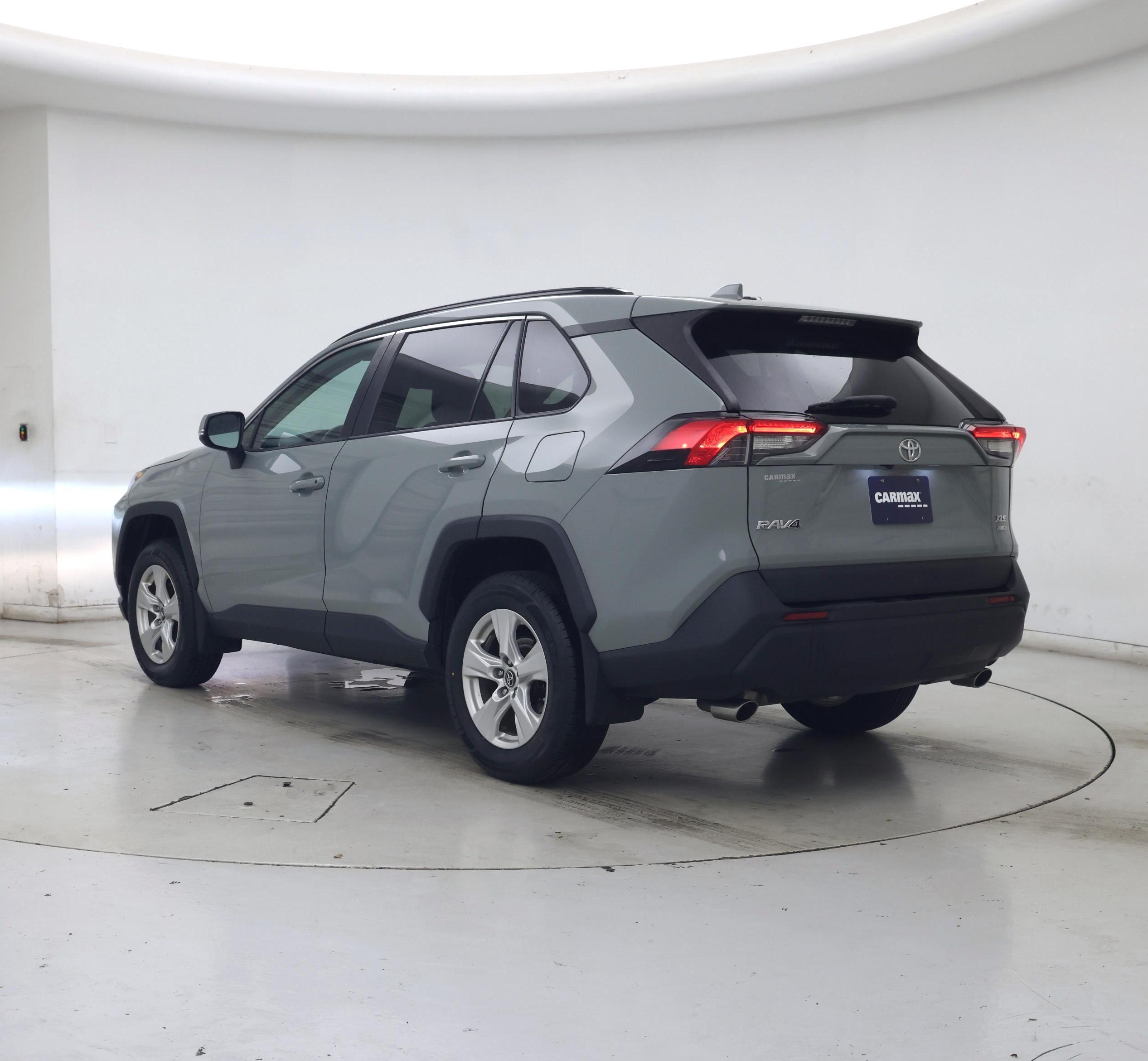 Thumbnail: 2019 Toyota RAV4 - 2
