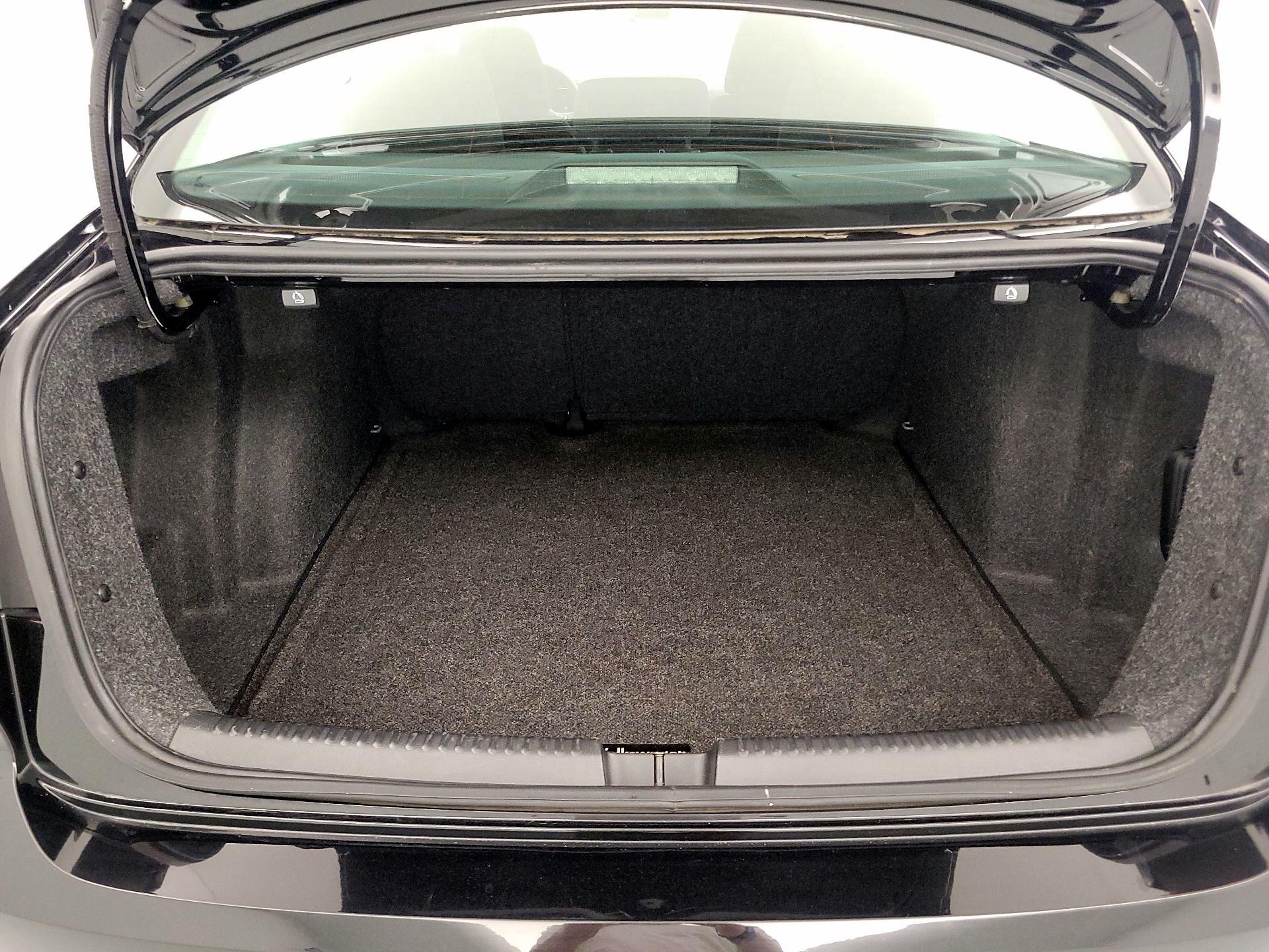 Thumbnail: 2016 Volkswagen Jetta - 19