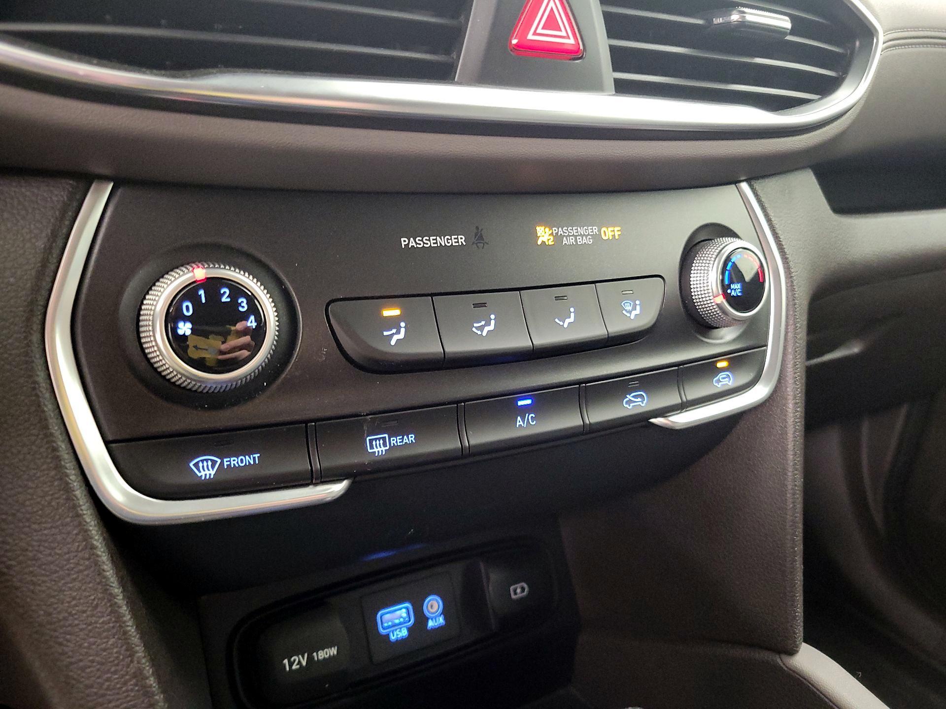 Thumbnail: 2019 Hyundai Santa Fe - 16