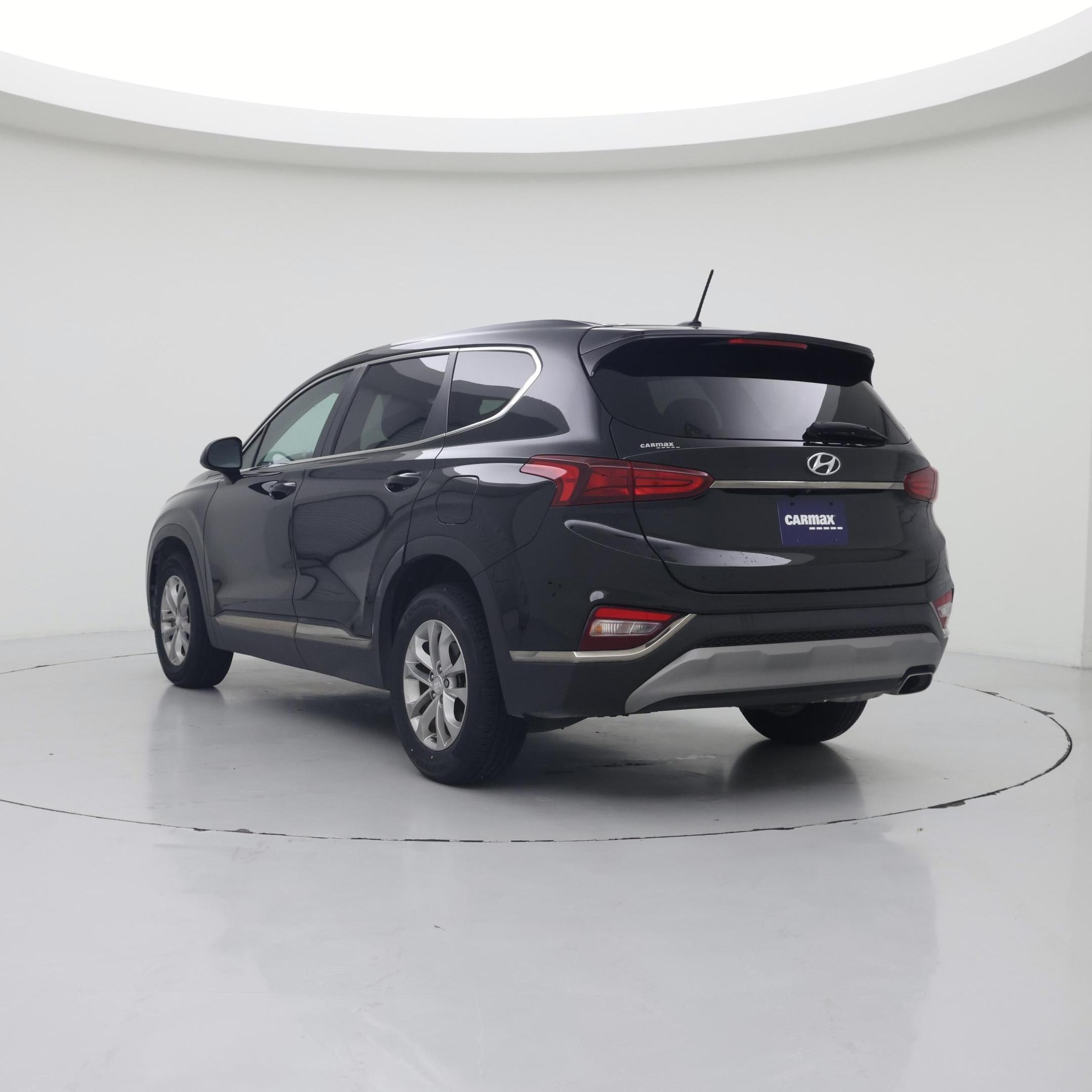 Thumbnail: 2019 Hyundai Santa Fe - 2