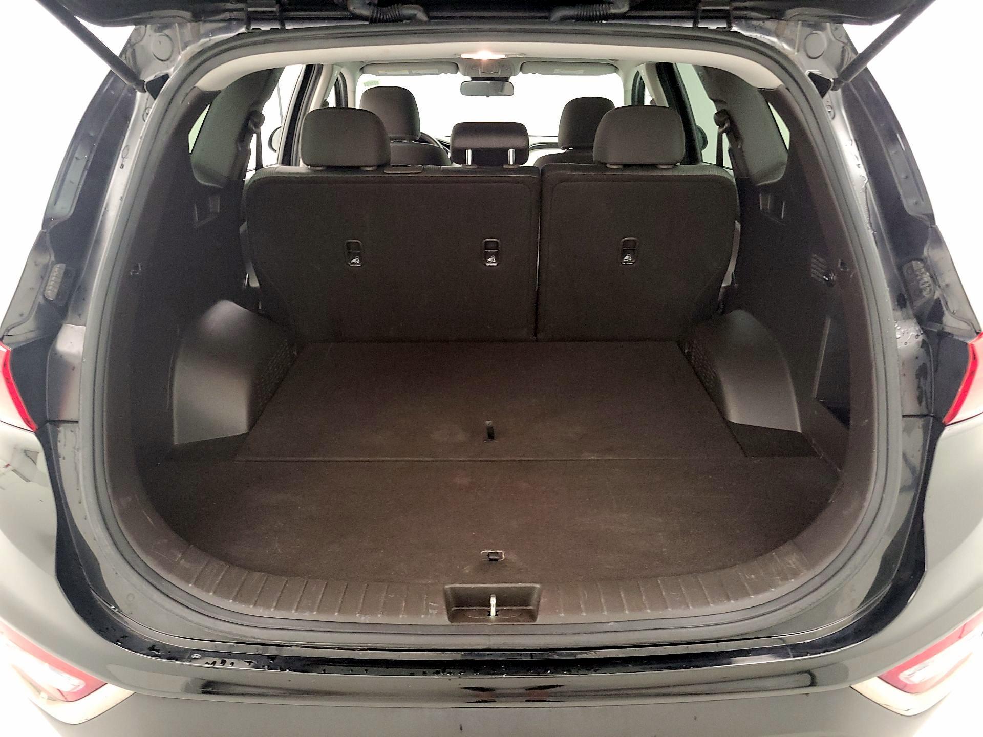 Thumbnail: 2019 Hyundai Santa Fe - 20