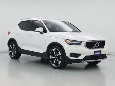 2020 Volvo XC40 T5 Momentum
